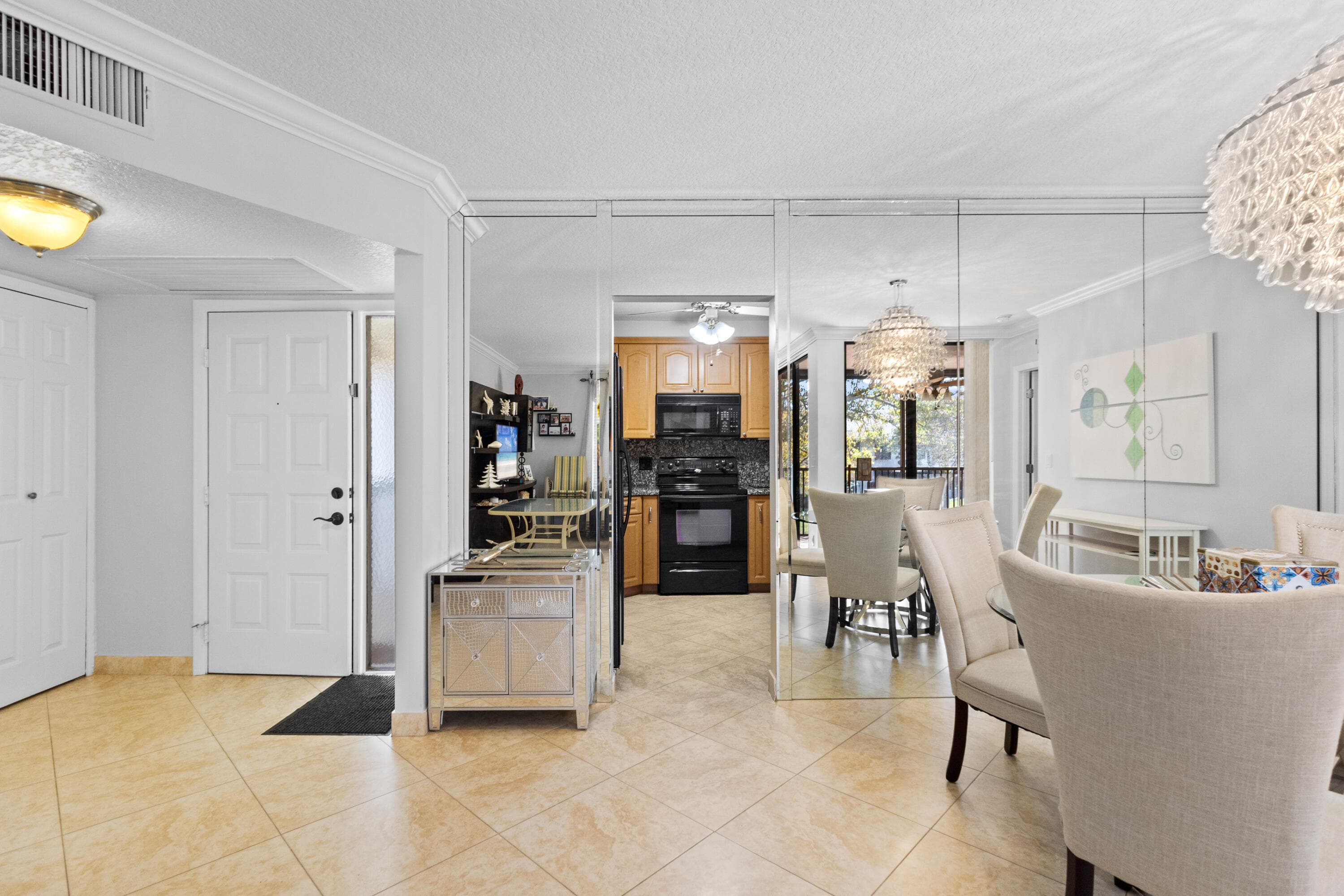 4532 Carambola Circle 27273, Coconut Creek, FL 33066 — photo 6 of 20