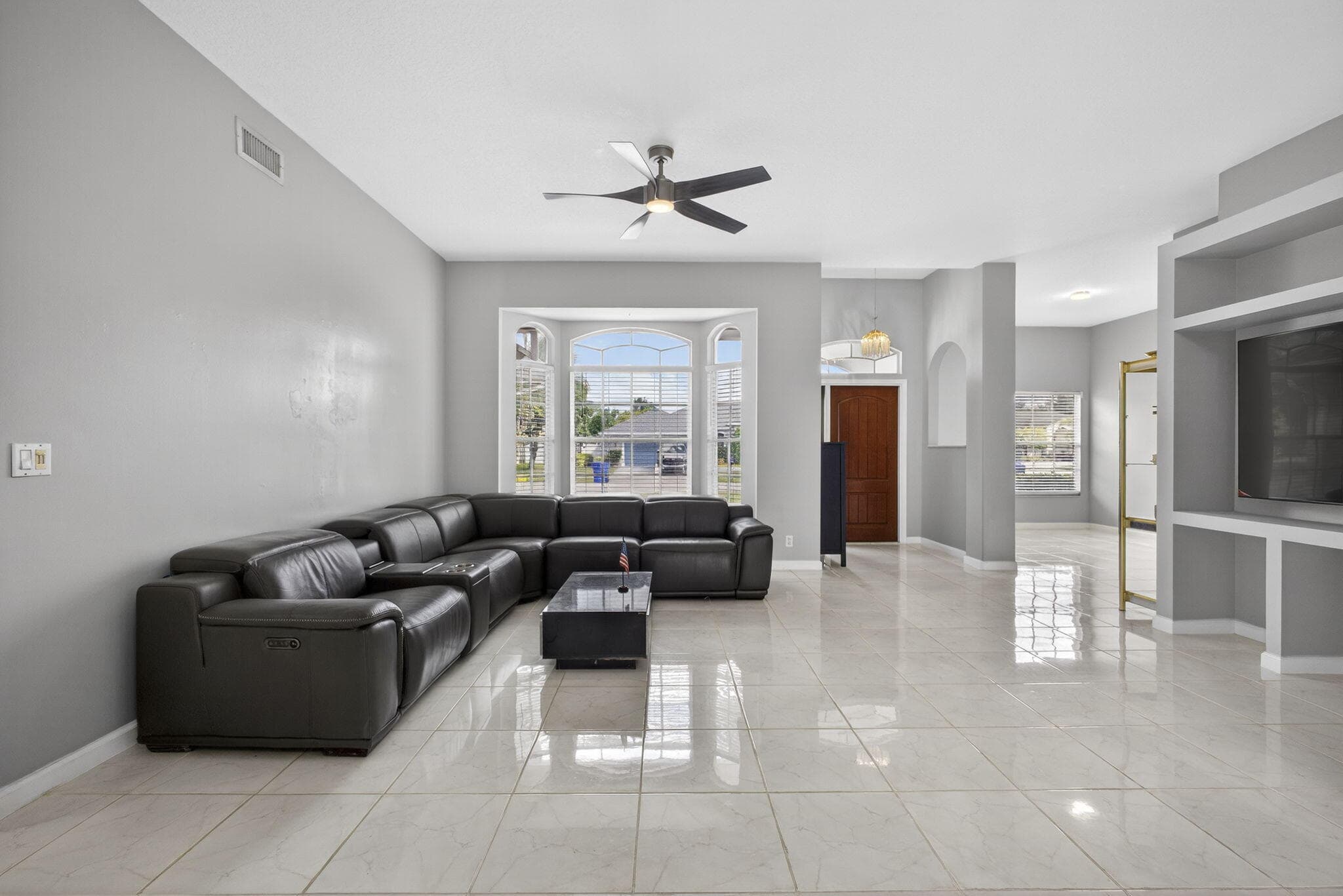 102 Brook Woode Court, Royal Palm Beach, FL 33411 — photo 9 of 63