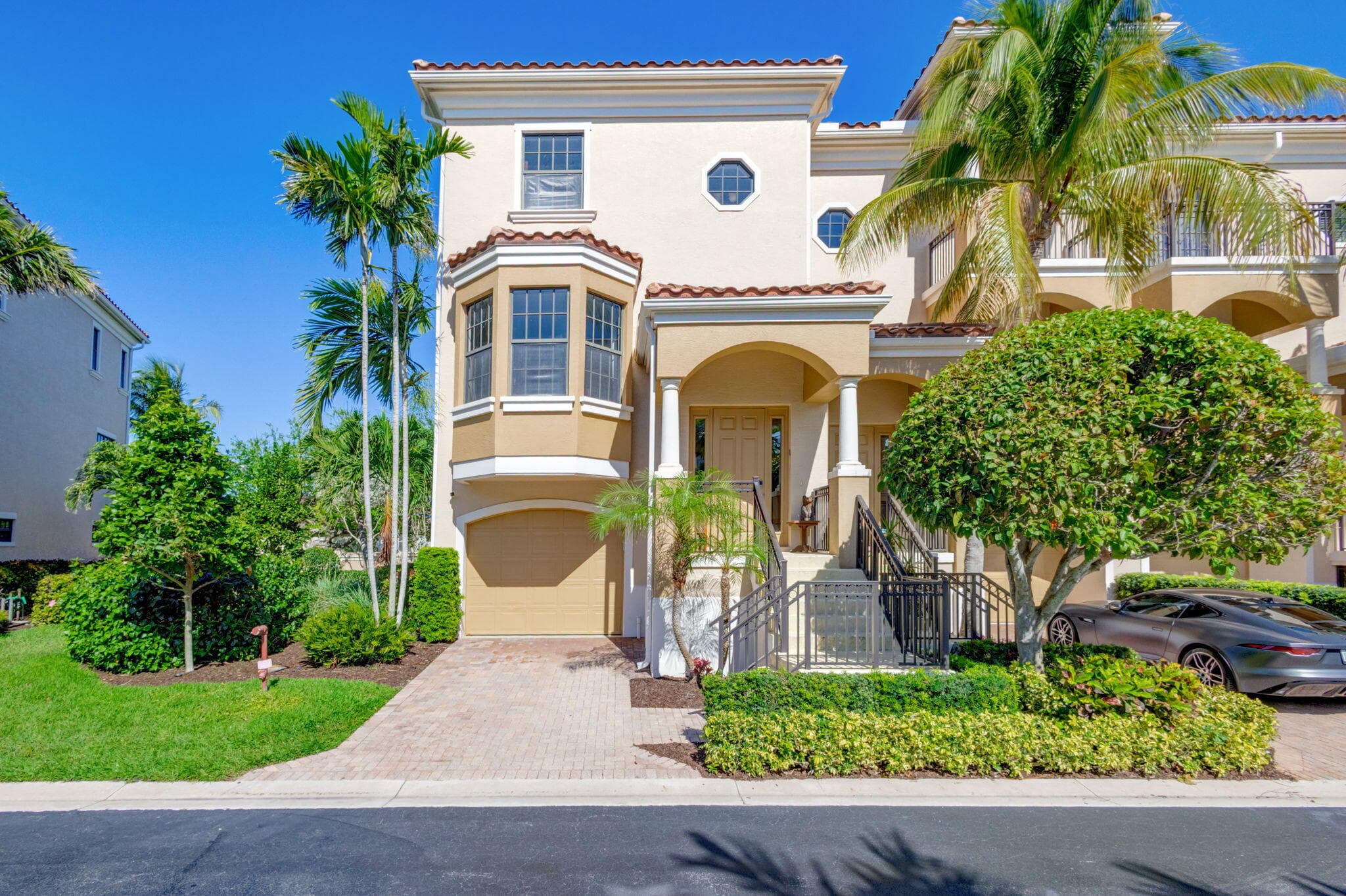 301 Del Sol Circle, Tequesta, FL 33469 — photo 1 of 83