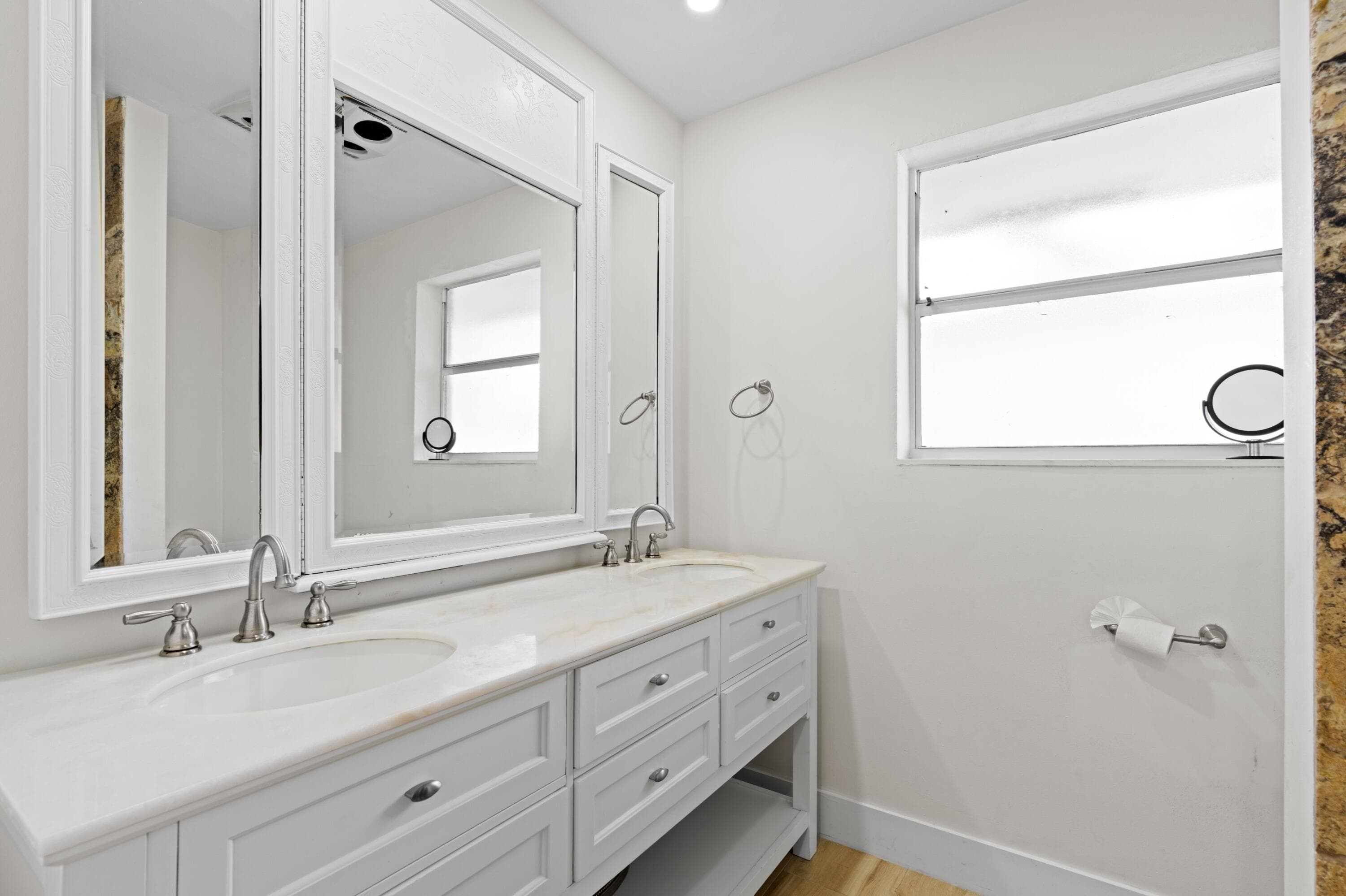 486 NW 1st Street, Boca Raton, FL 33432 — photo 16 of 48