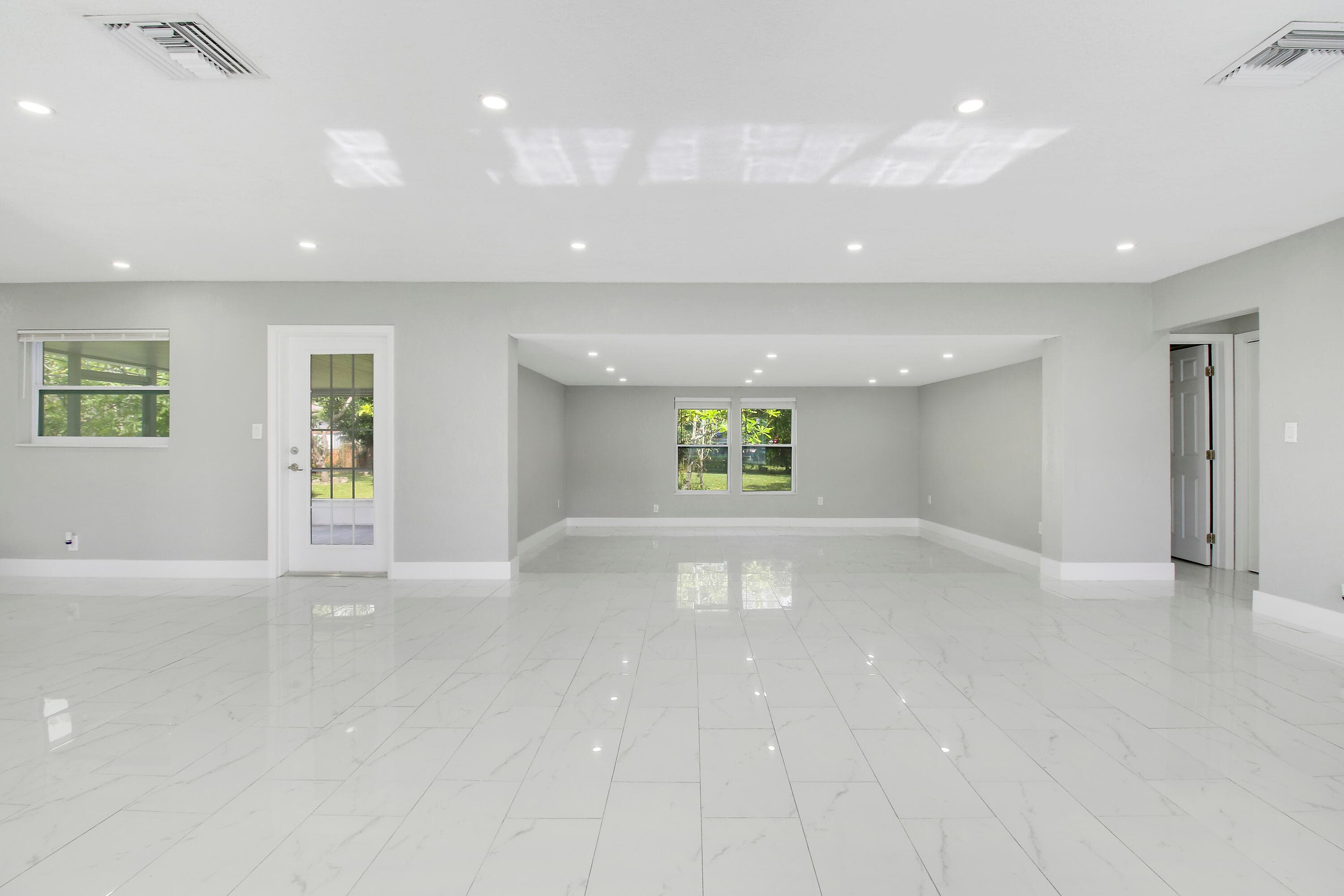 1231 SW 32nd Street, Fort Lauderdale, FL 33315 — photo 10 of 30