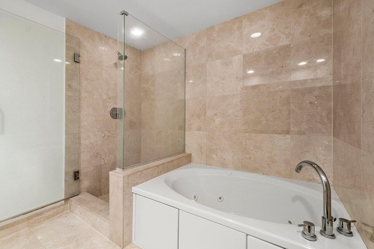 550 Okeechobee Boulevard 1809, West Palm Beach, FL 33401 — photo 21 of 104