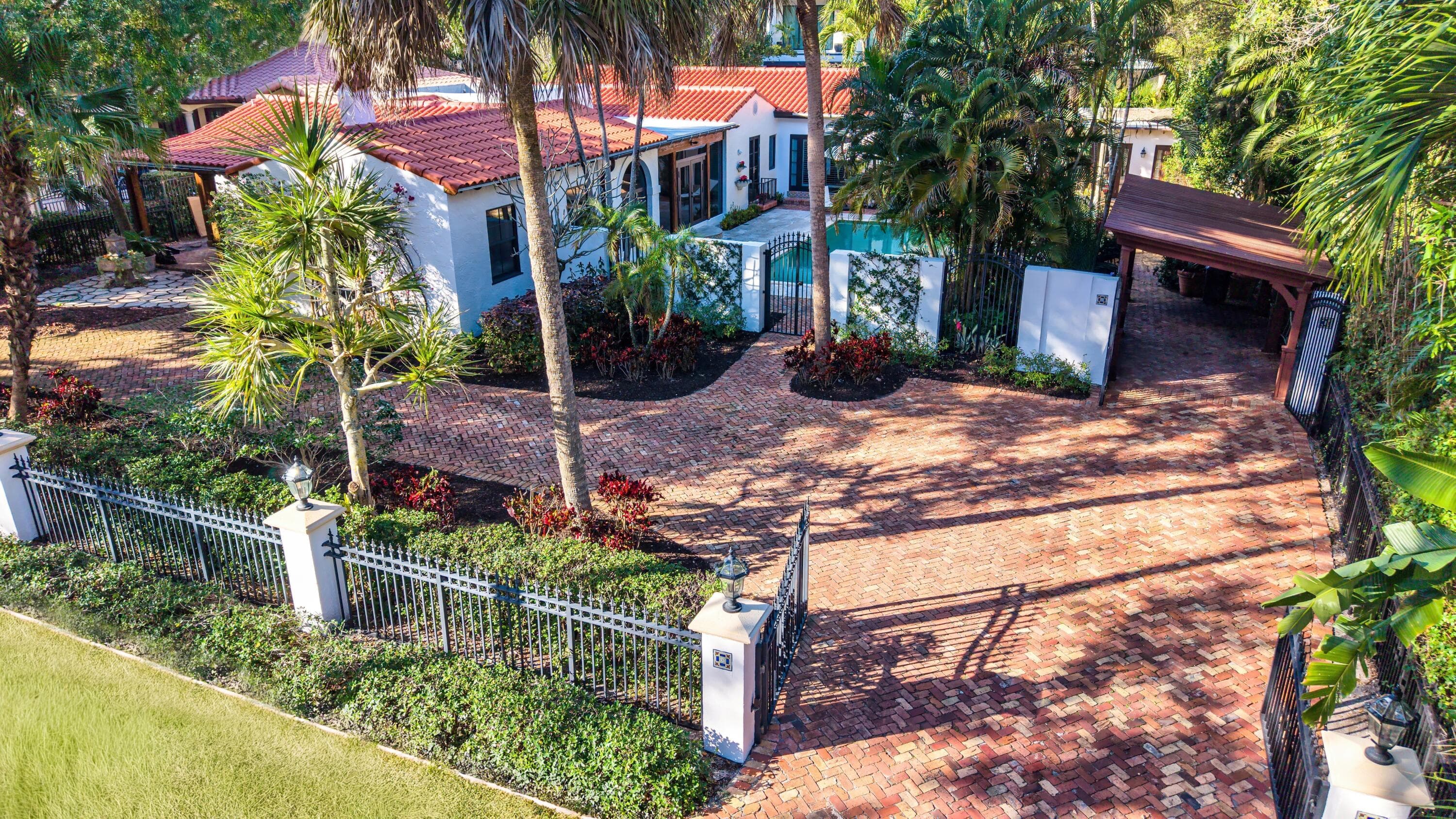 755 Alamanda Street, Boca Raton, FL 33486 — photo 1 of 26