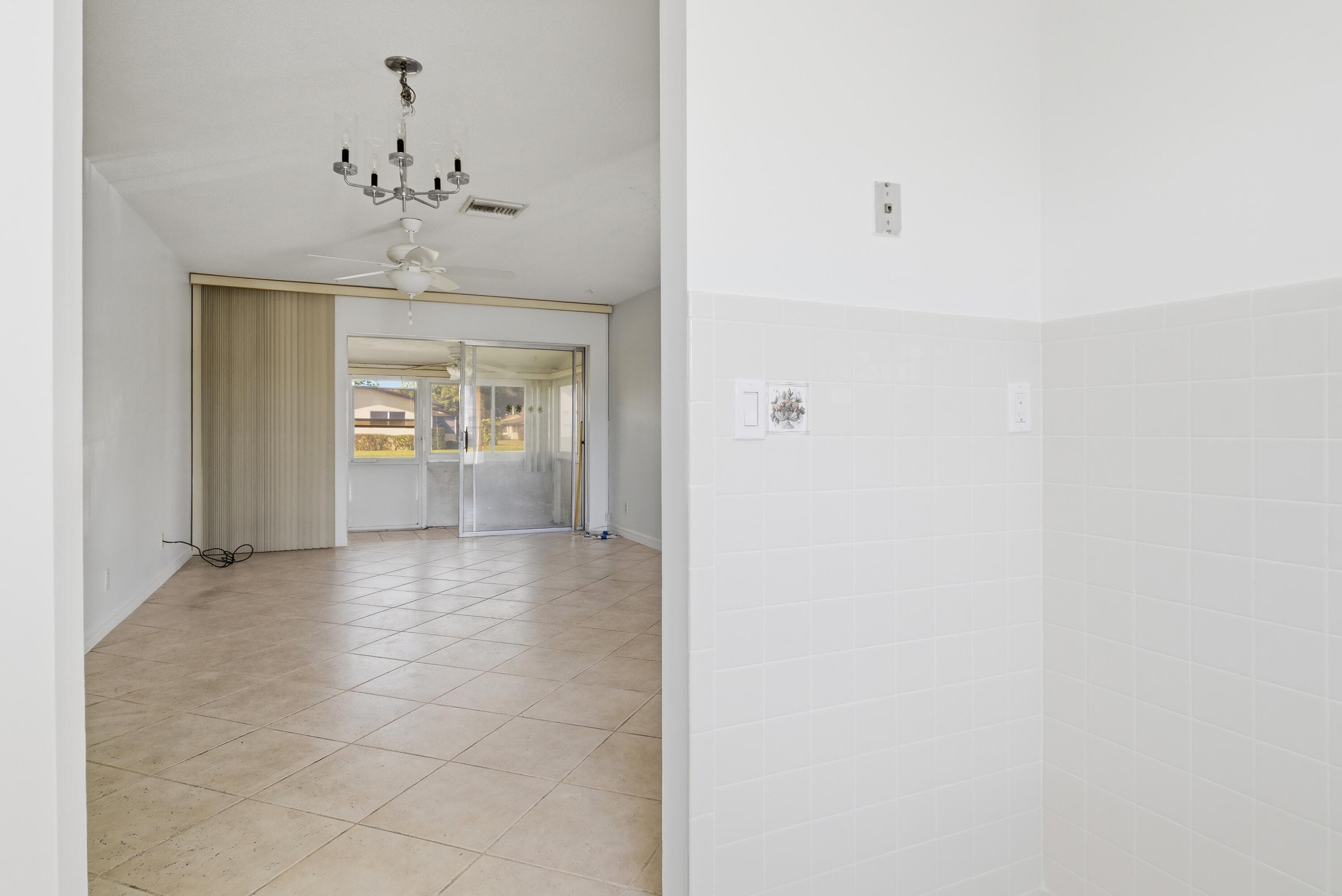2965 Ashley Drive W C, West Palm Beach, FL 33415 — photo 9 of 33