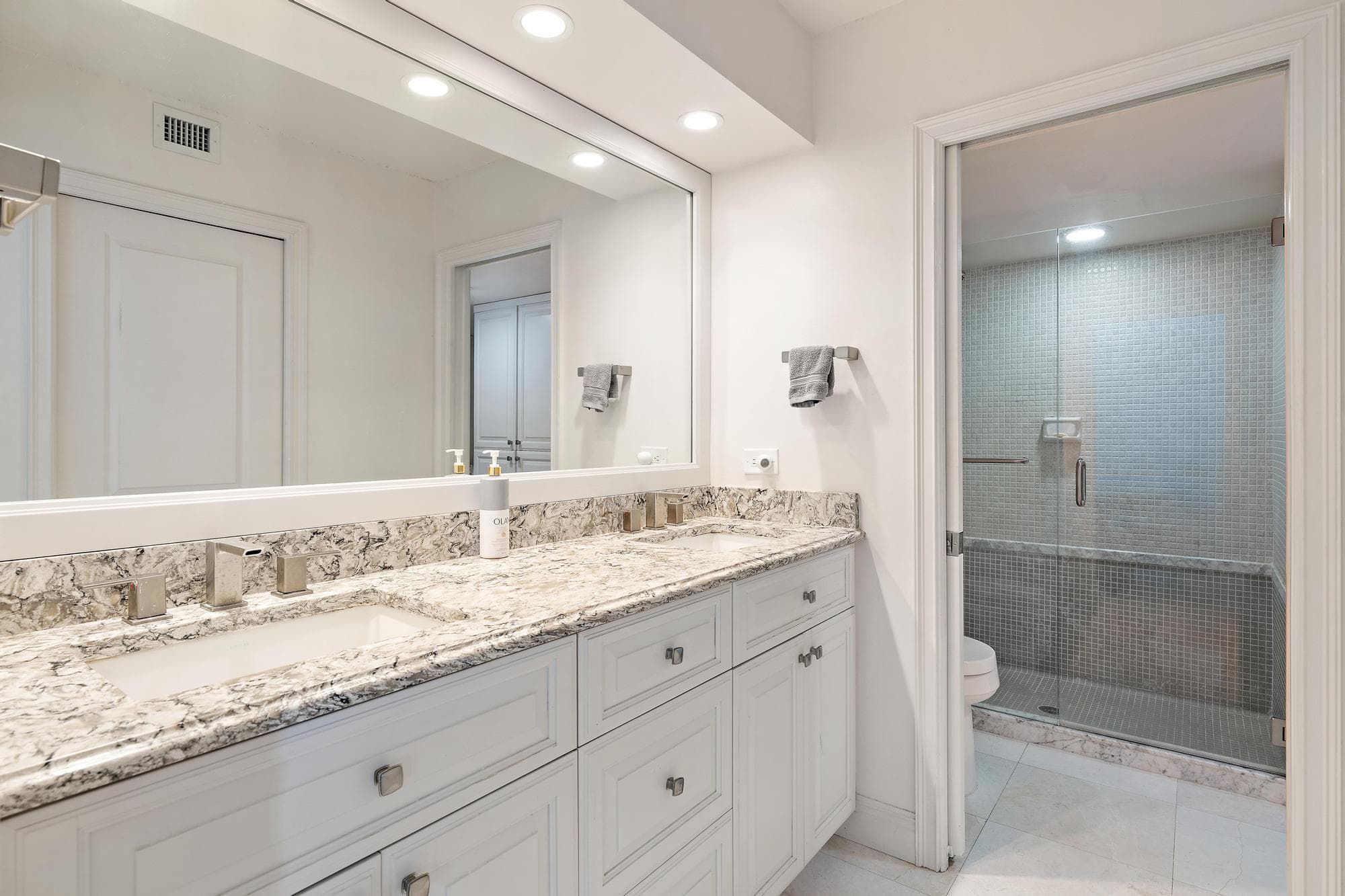 5380 N Ocean Drive 19e, Singer Island, FL 33404 — photo 11 of 34