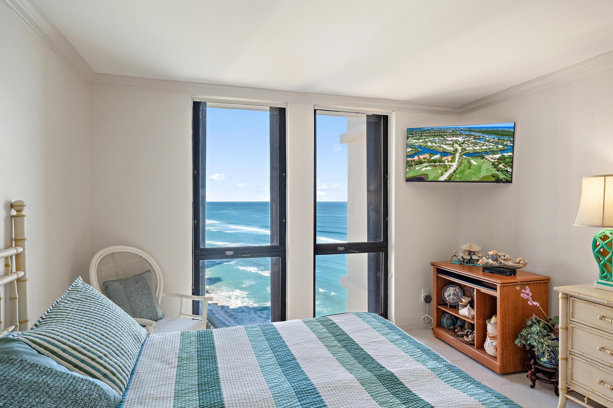 5380 N Ocean Drive 19e, Singer Island, FL 33404 — photo 16 of 34