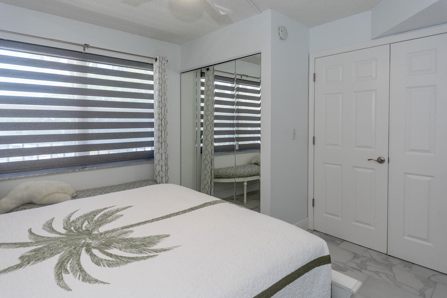 3951 Via Poinciana 214, Lake Worth, FL 33467 — photo 8 of 41