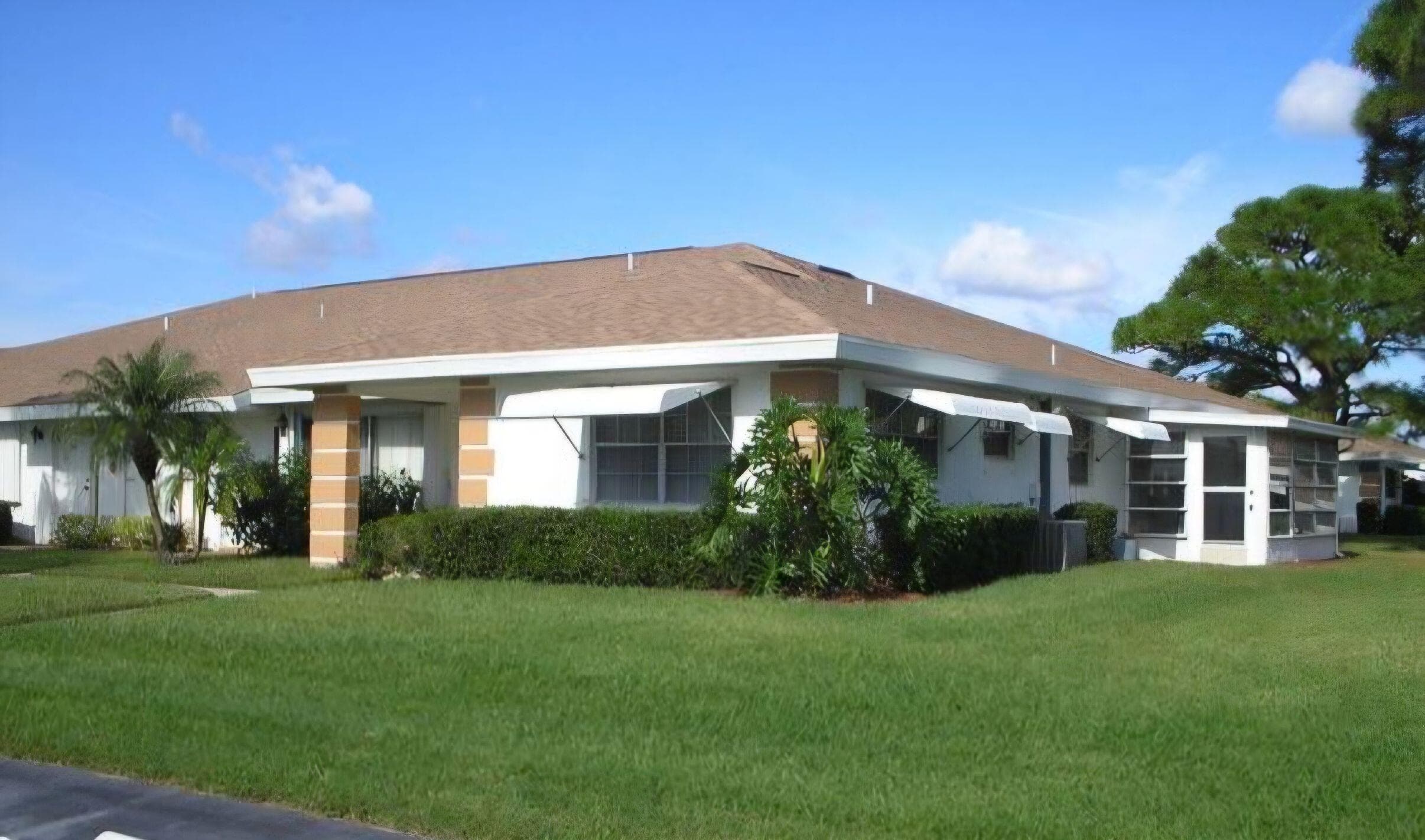 1212 Lakes End Drive D, Fort Pierce, FL 34982 — photo 1 of 35