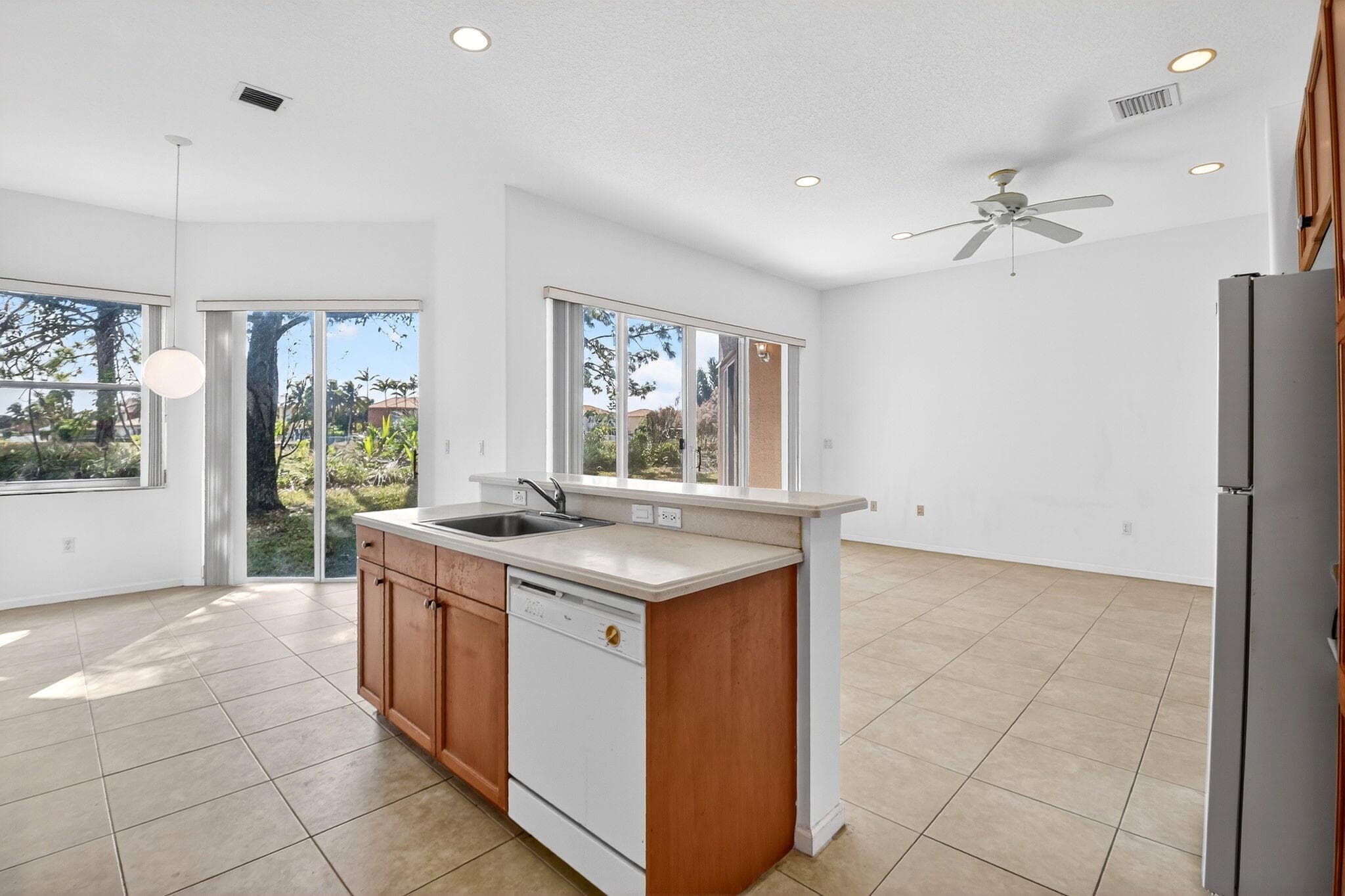 2431 Westmont Drive, Royal Palm Beach, FL 33411 — photo 20 of 46