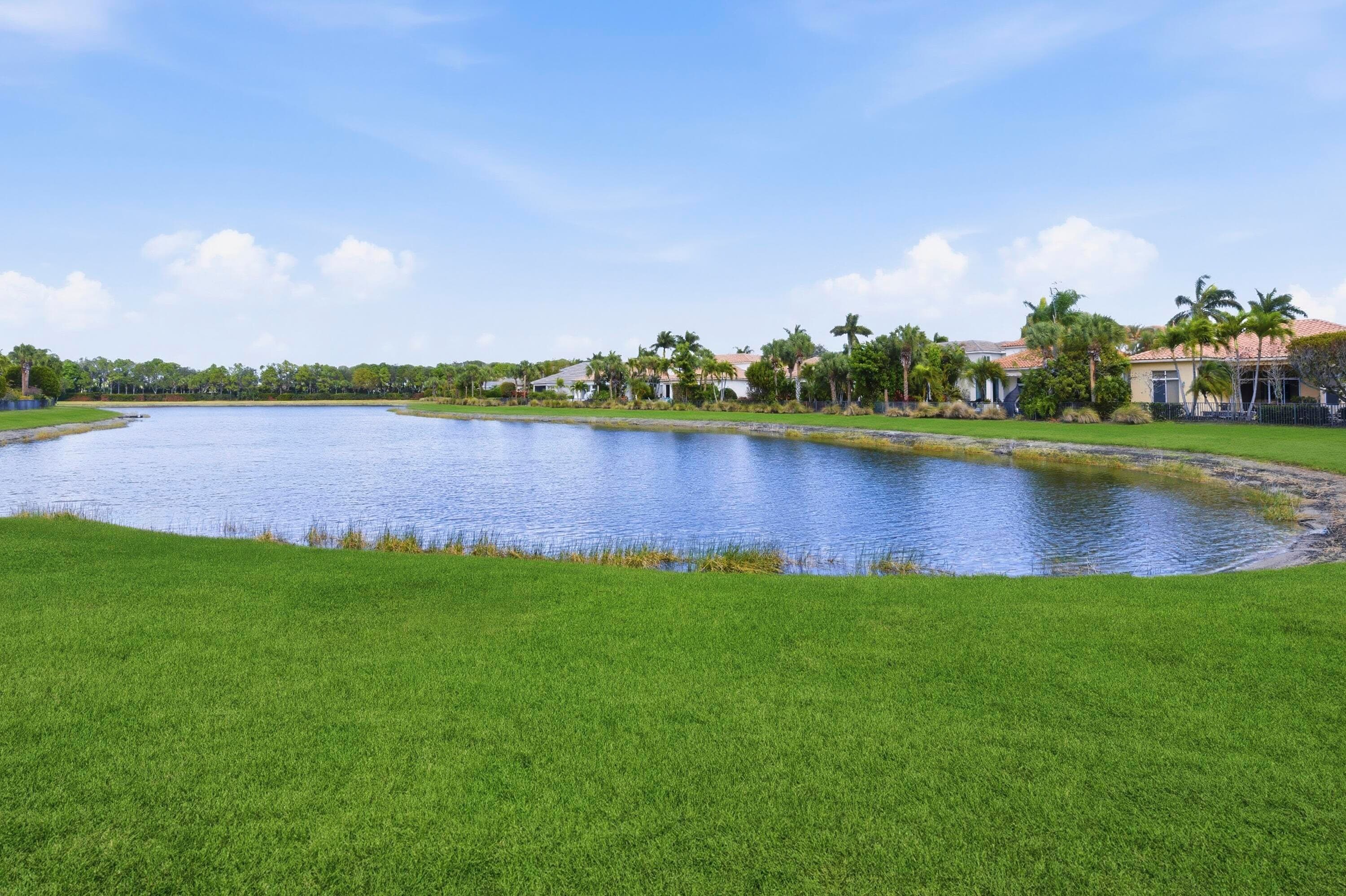 102 Tranquilla Drive, Palm Beach Gardens, FL 33418 — photo 8 of 33