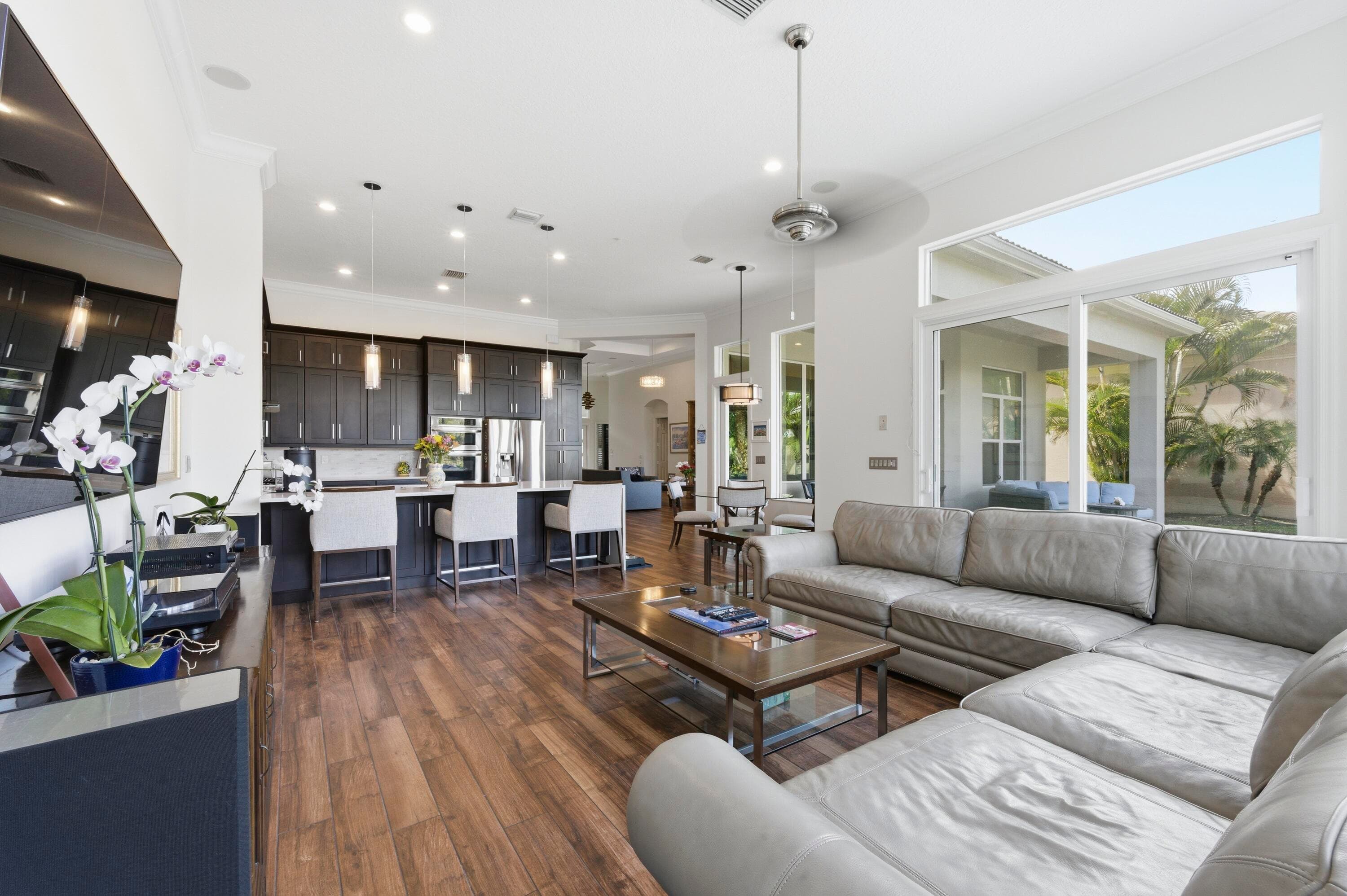102 Tranquilla Drive, Palm Beach Gardens, FL 33418 — photo 16 of 33