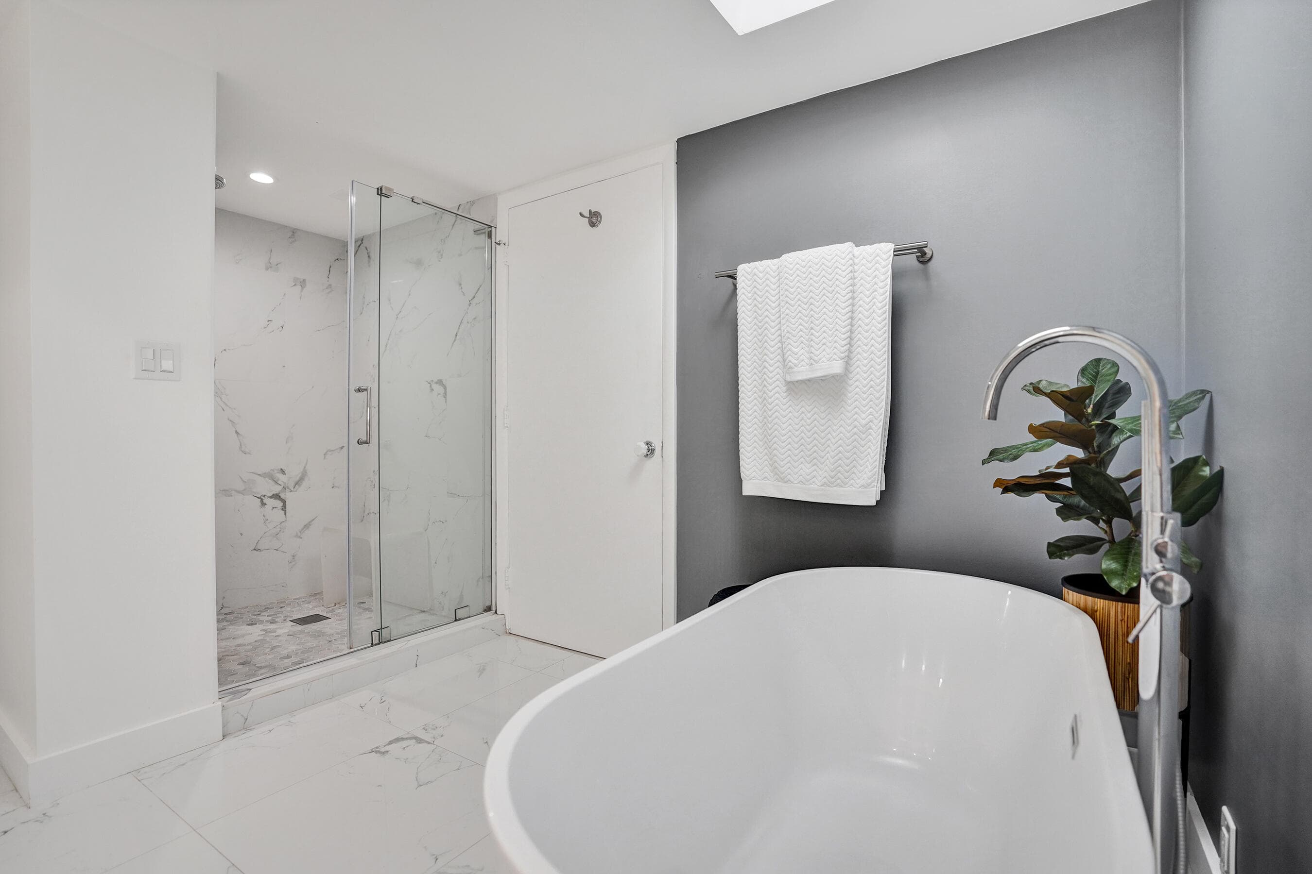 19707 Turnberry Way 18j, Aventura, FL 33180 — photo 15 of 26