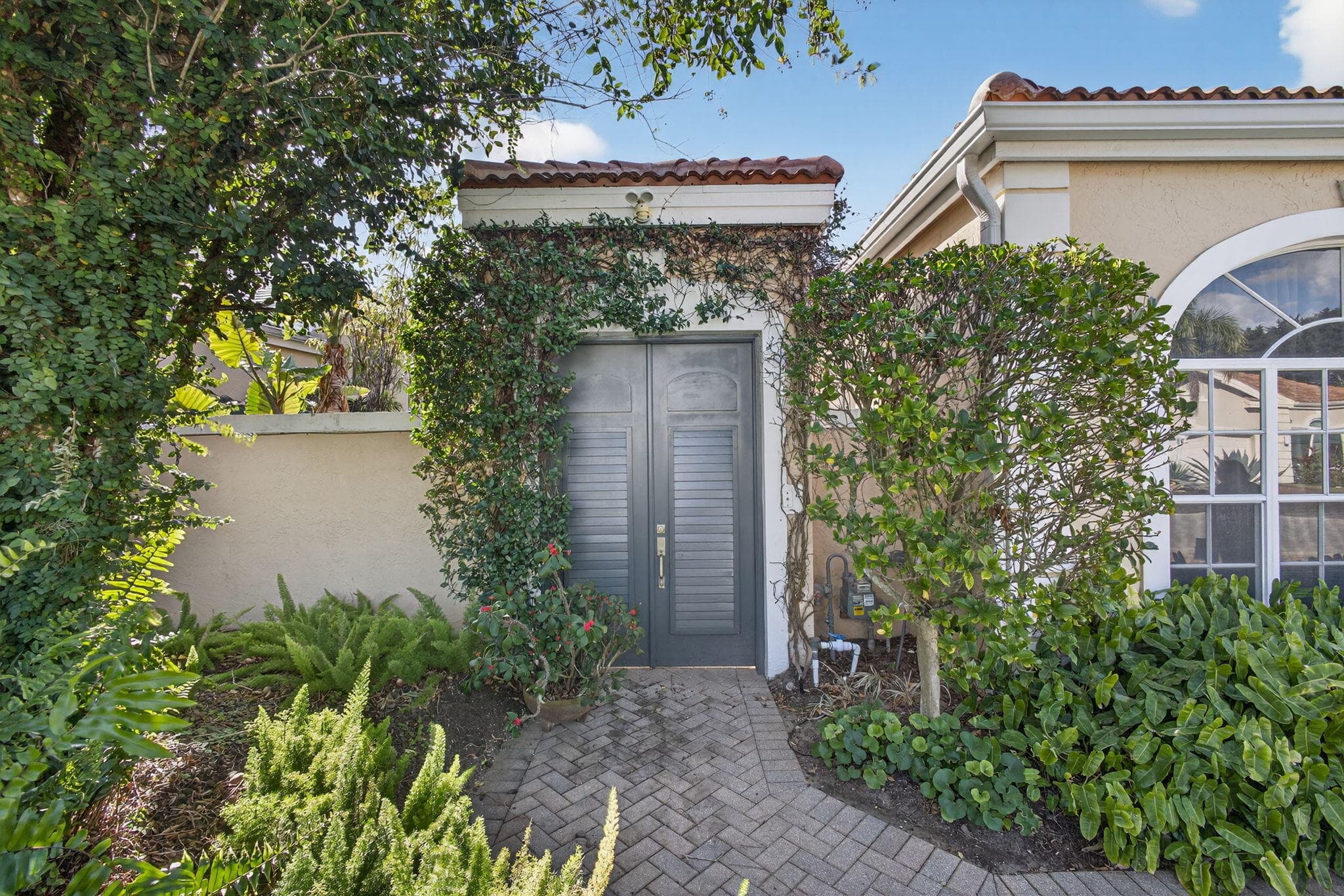 203 Coral Cay Terrace, Palm Beach Gardens, FL 33418 — photo 2 of 18