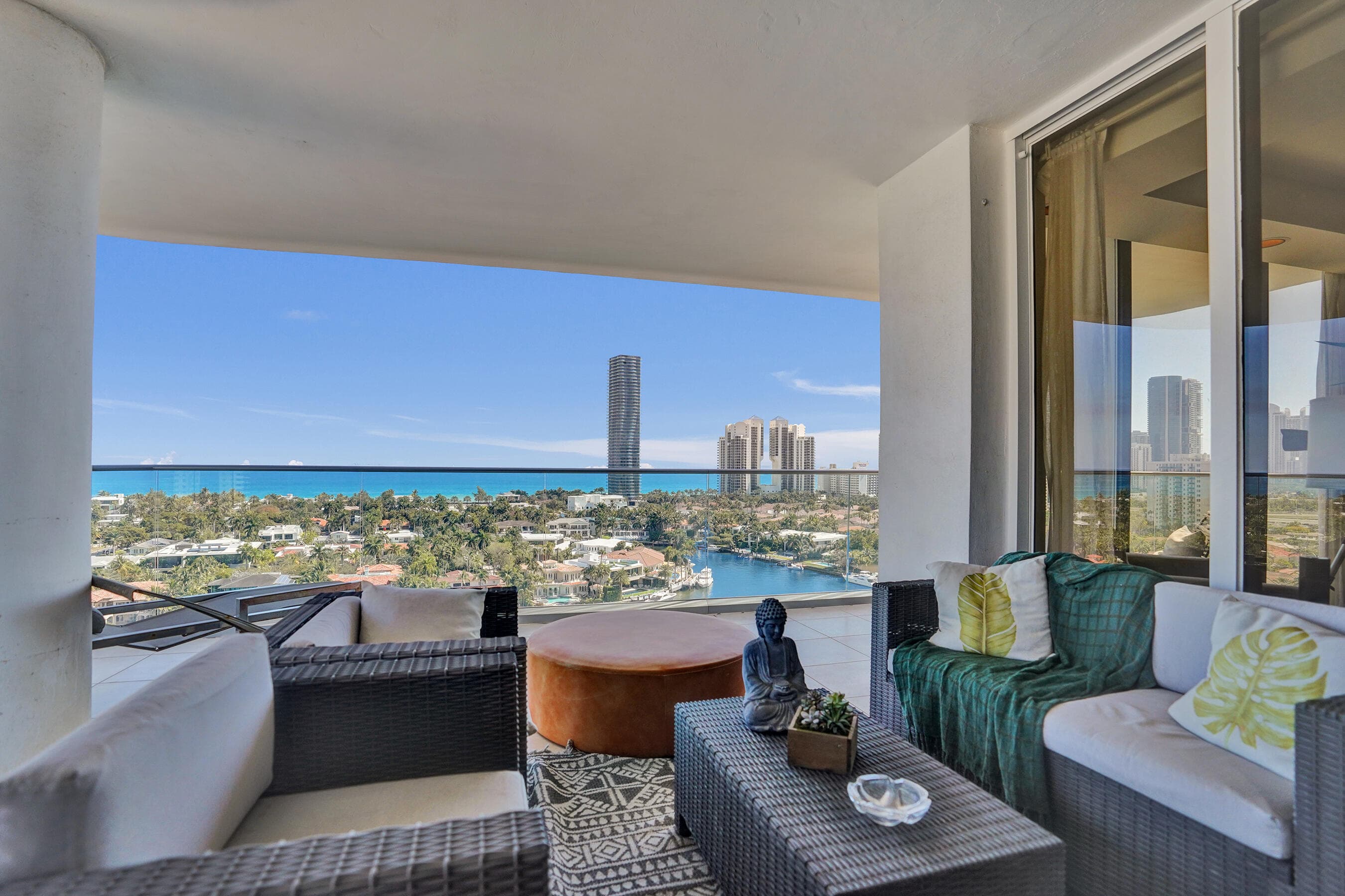 19707 Turnberry Way 18j, Aventura, FL 33180 — photo 7 of 26