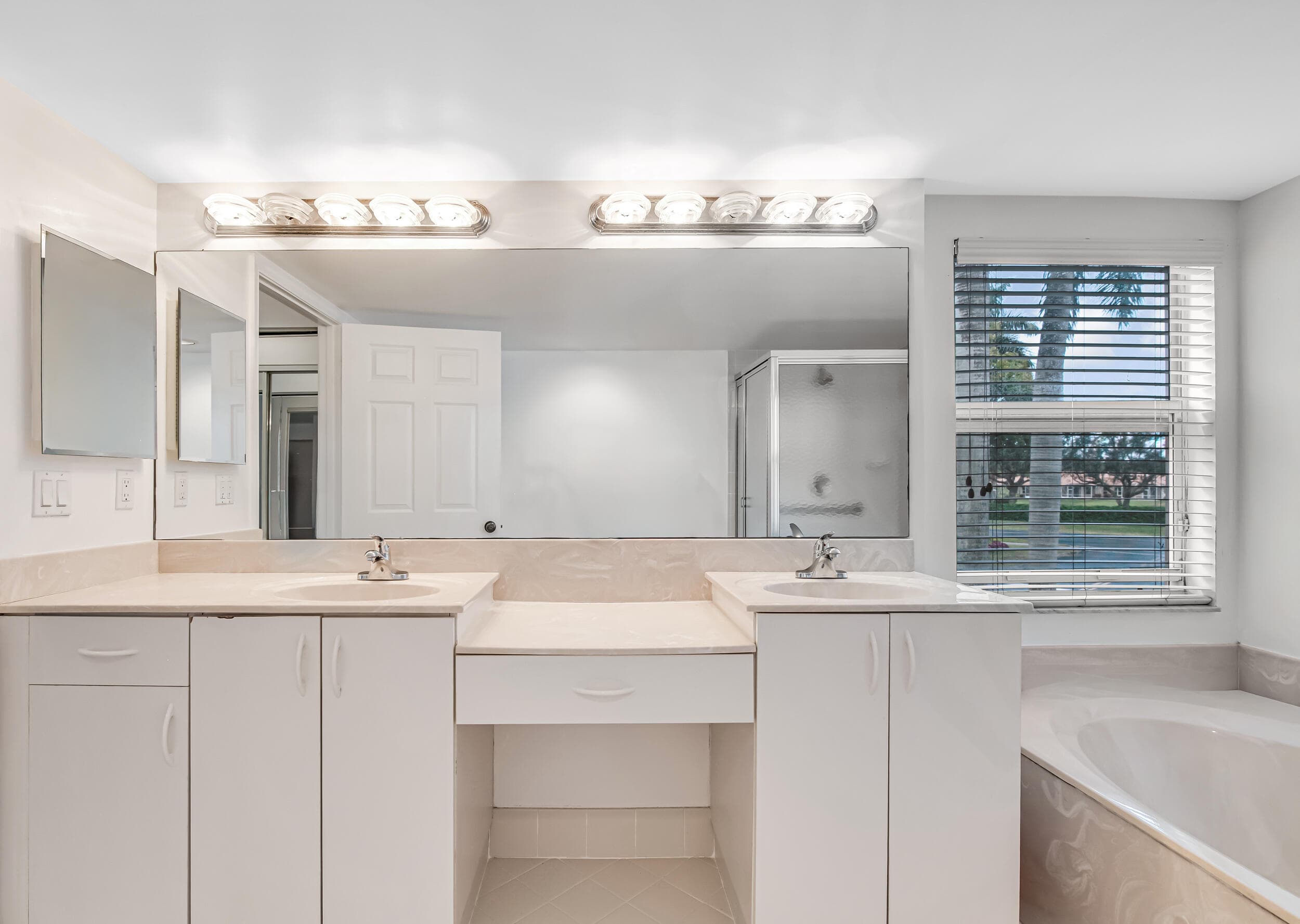 12565 Imperial Isle Drive 208, Boynton Beach, FL 33437 — photo 27 of 71