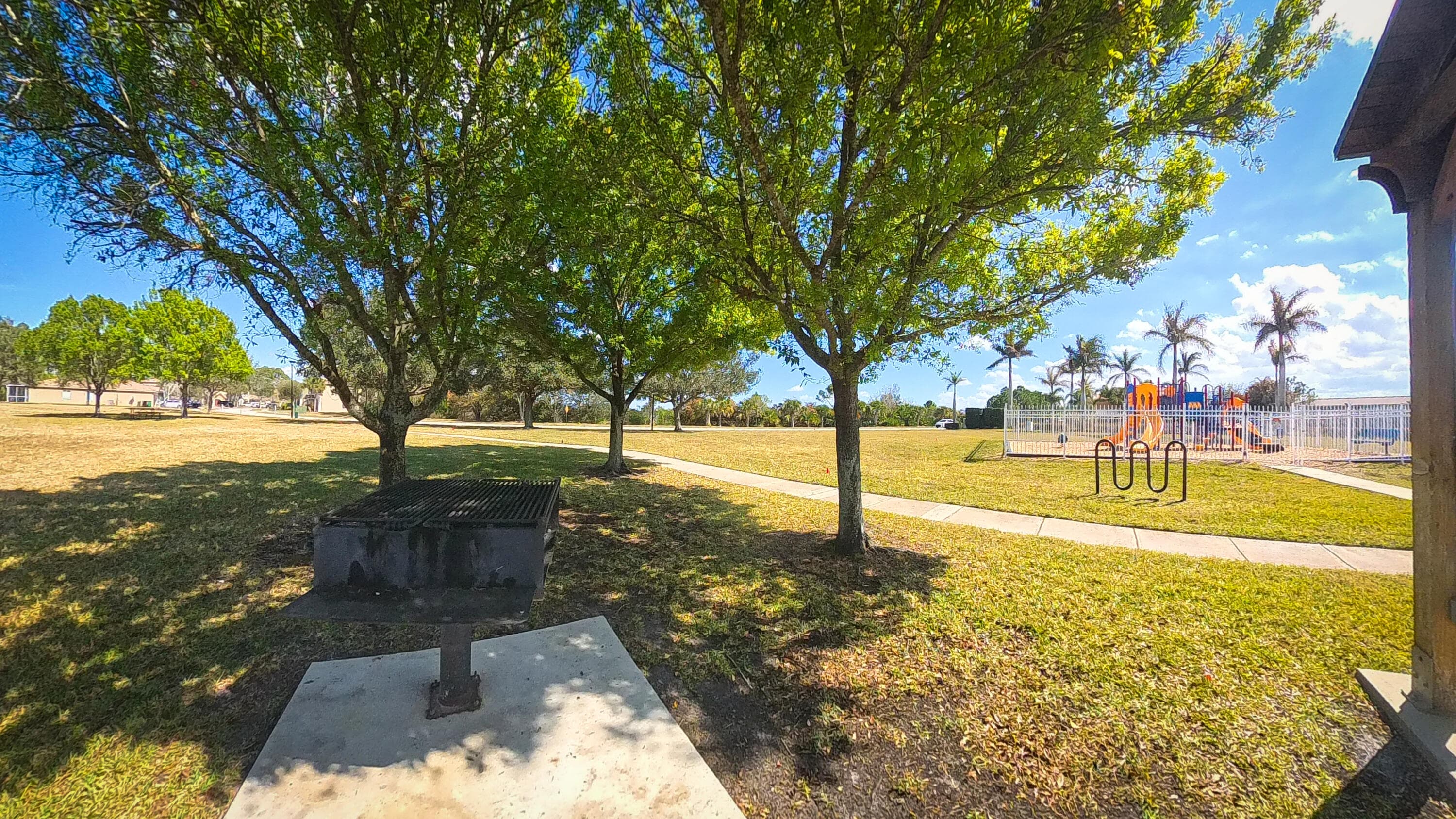 2142 SW Newport Isles Boulevard, Port St. Lucie, FL 34953 — photo 30 of 33