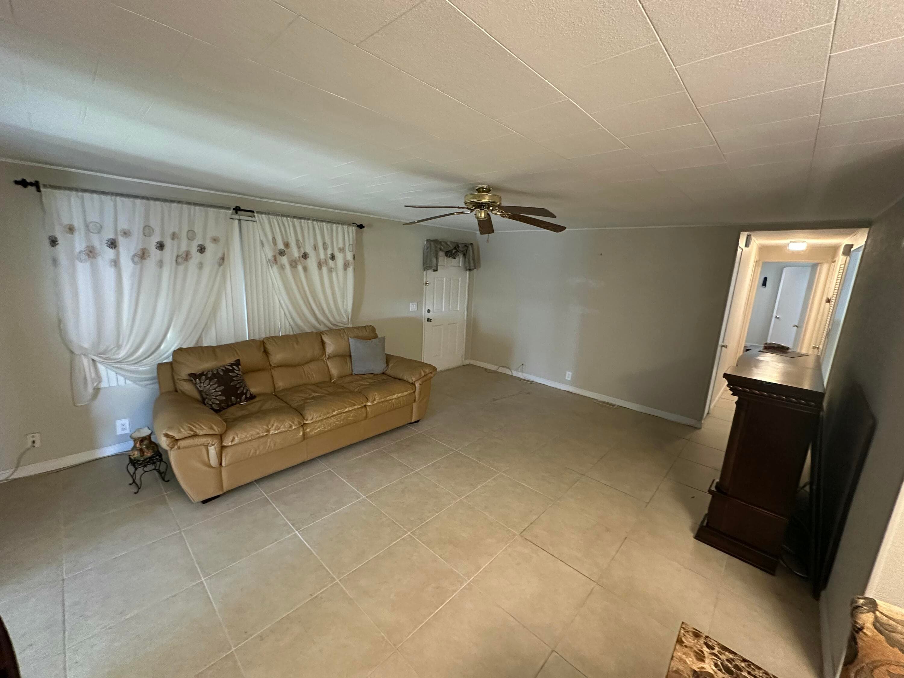 8261 E Club Road, Boca Raton, FL 33433 — photo 15 of 32