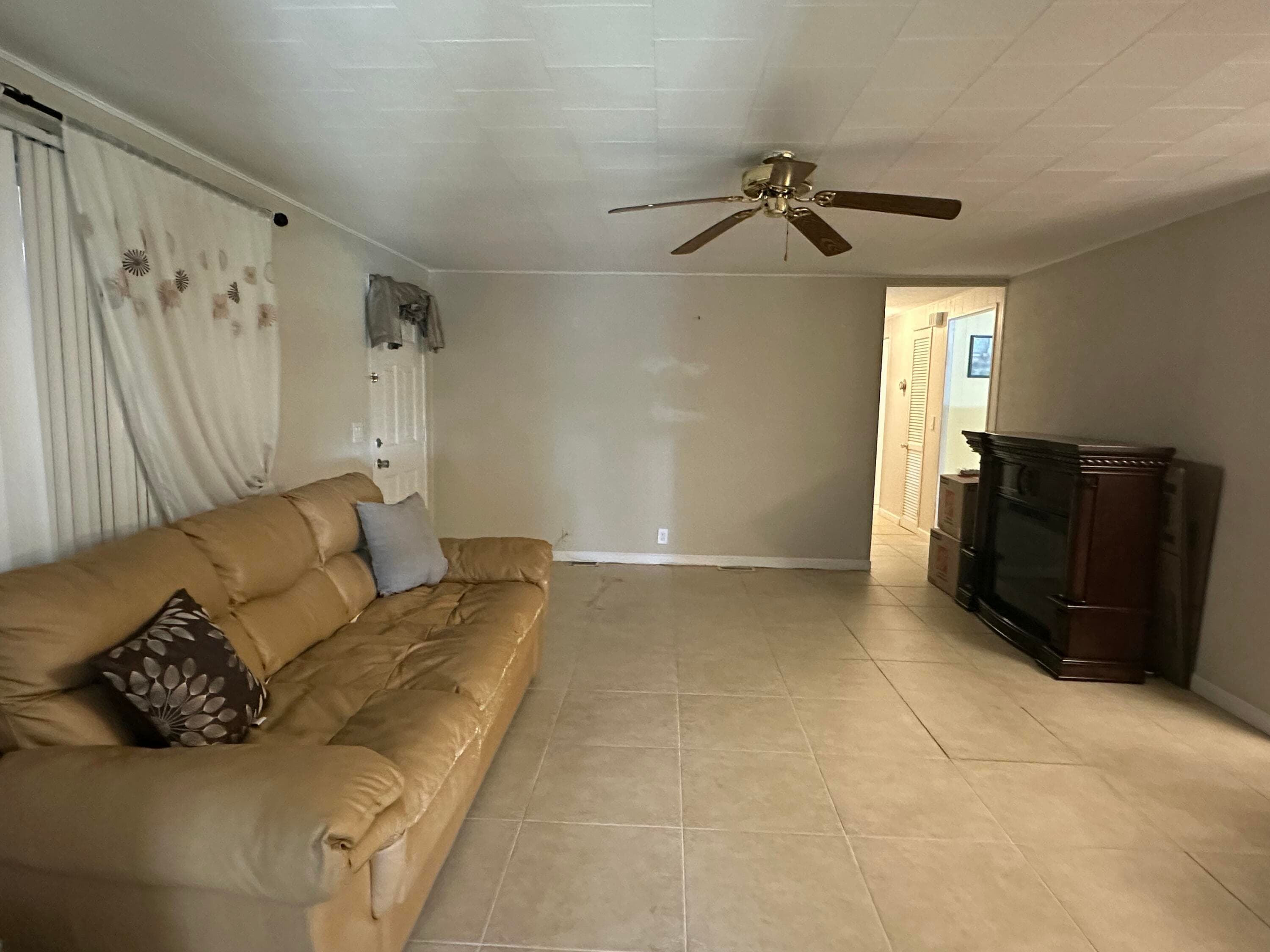 8261 E Club Road, Boca Raton, FL 33433 — photo 17 of 32