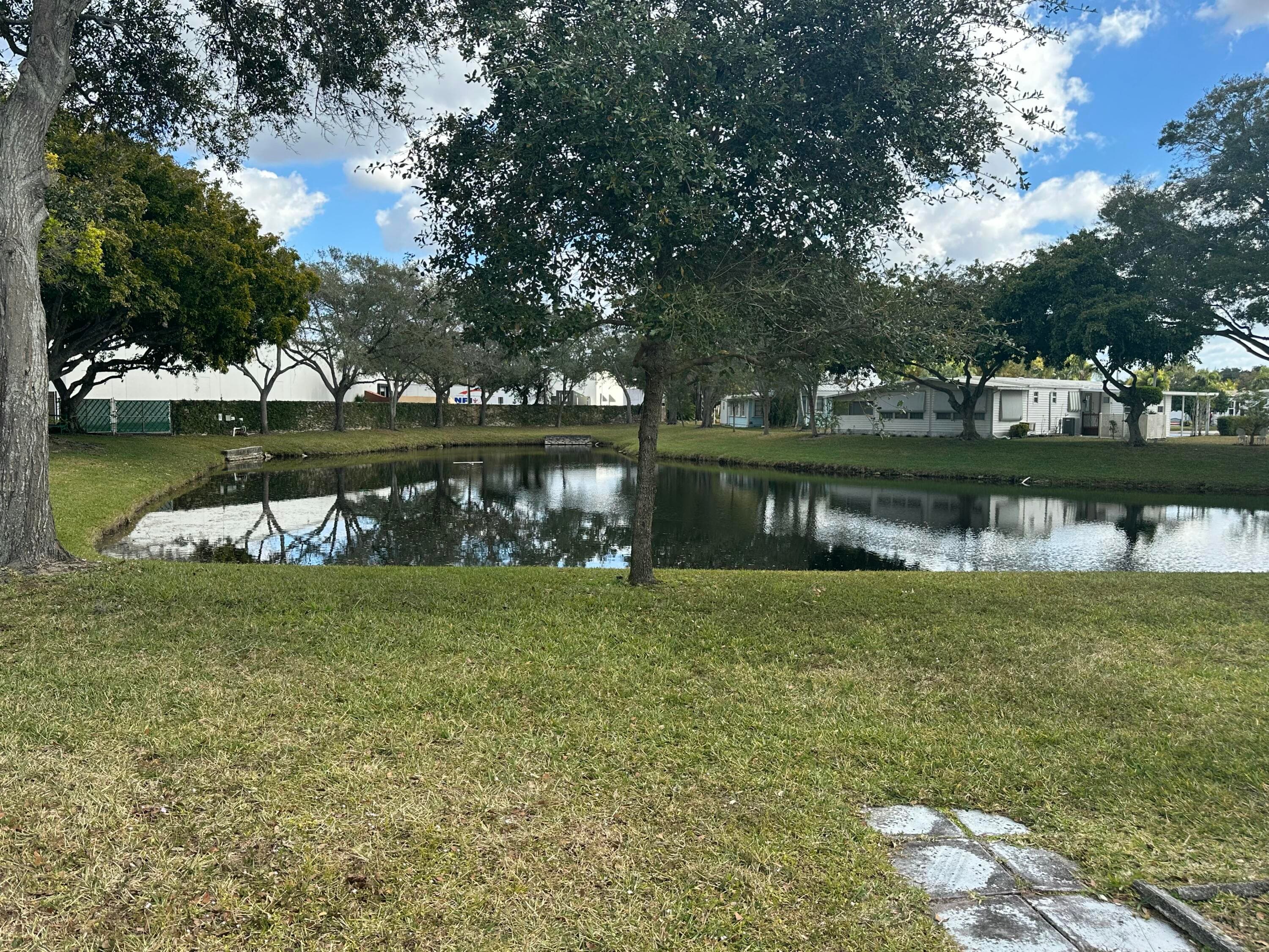 8261 E Club Road, Boca Raton, FL 33433 — photo 4 of 32