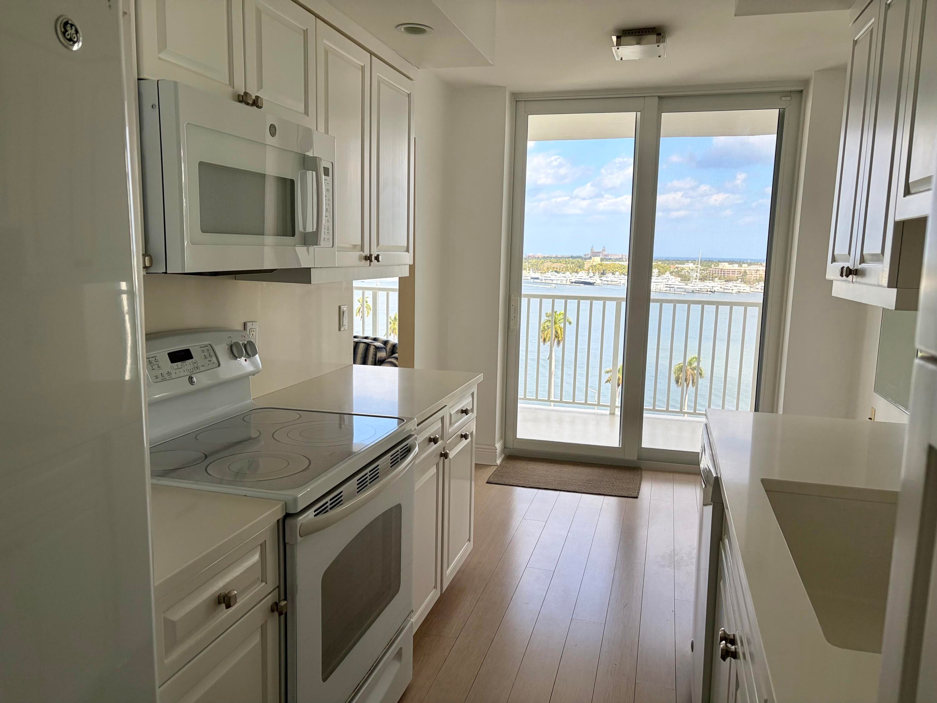 1801 S Flagler Drive 1206, West Palm Beach, FL 33401 — photo 11 of 23