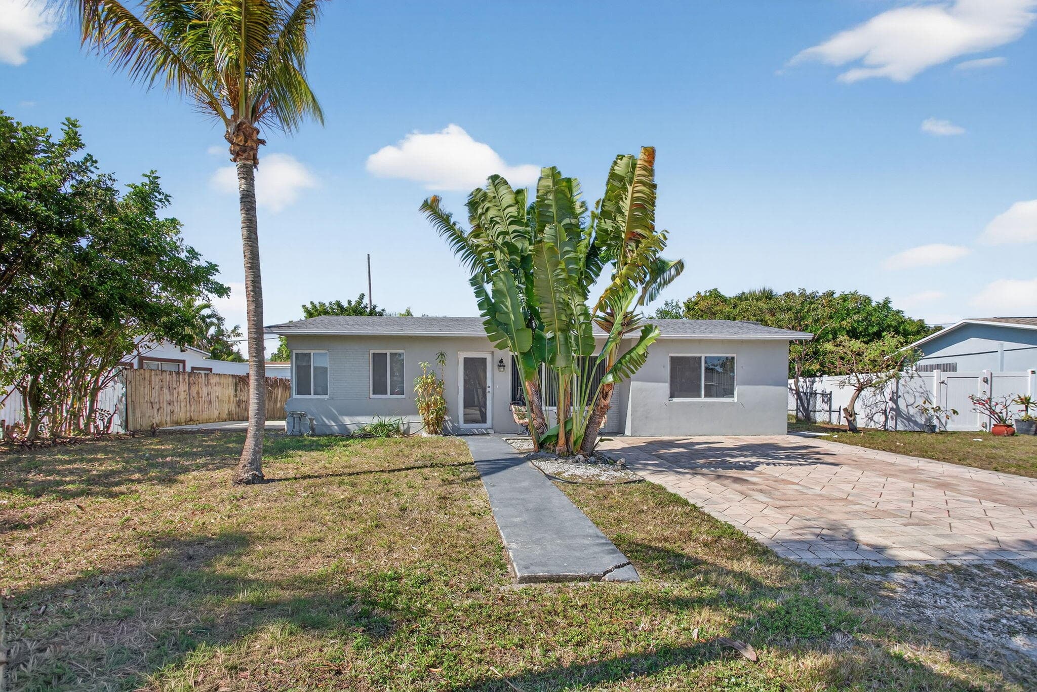 2811 NE 9th Terrace, Pompano Beach, FL 33064 — photo 3 of 39
