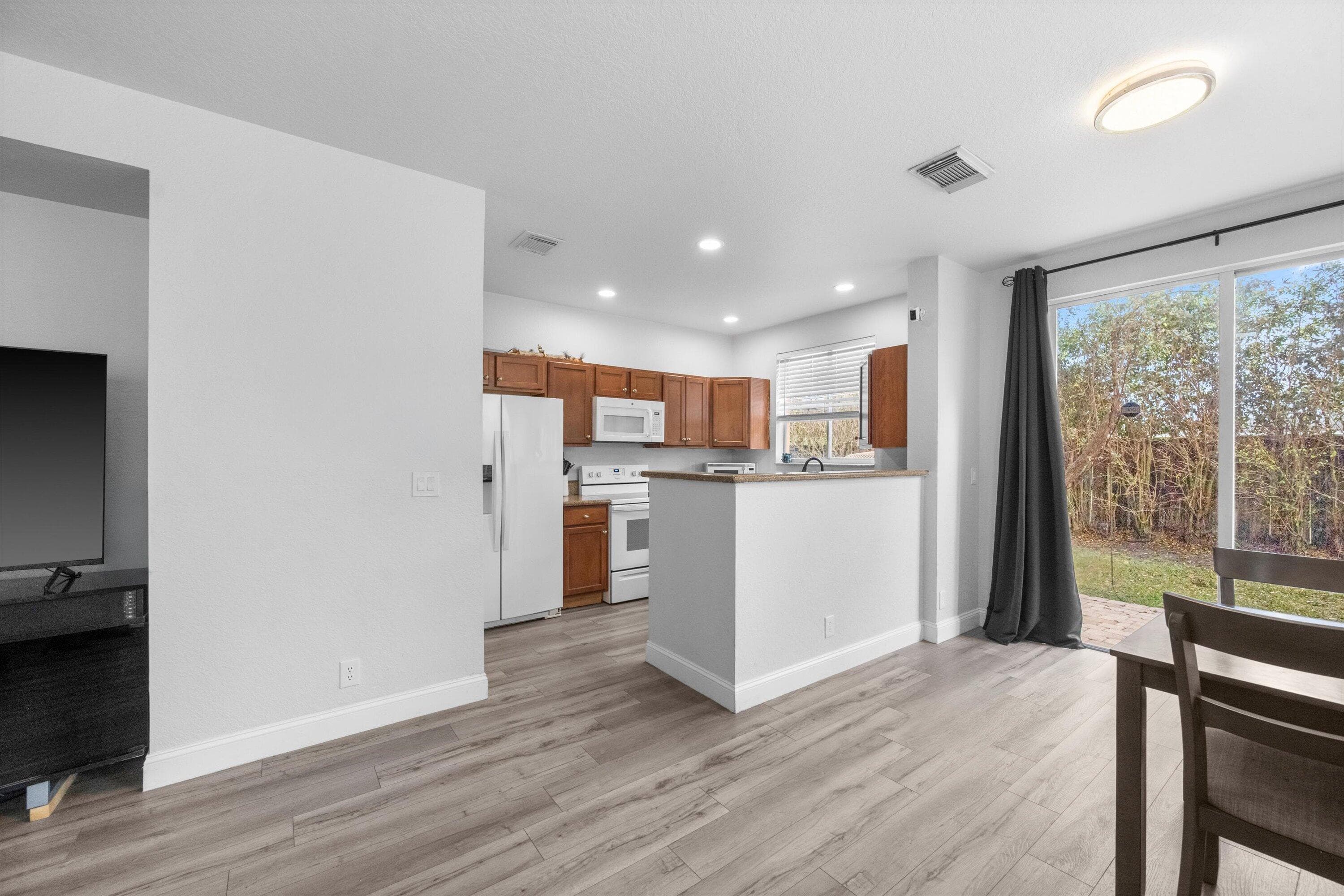 3268 Mirella Drive, Riviera Beach, FL 33404 — photo 11 of 31