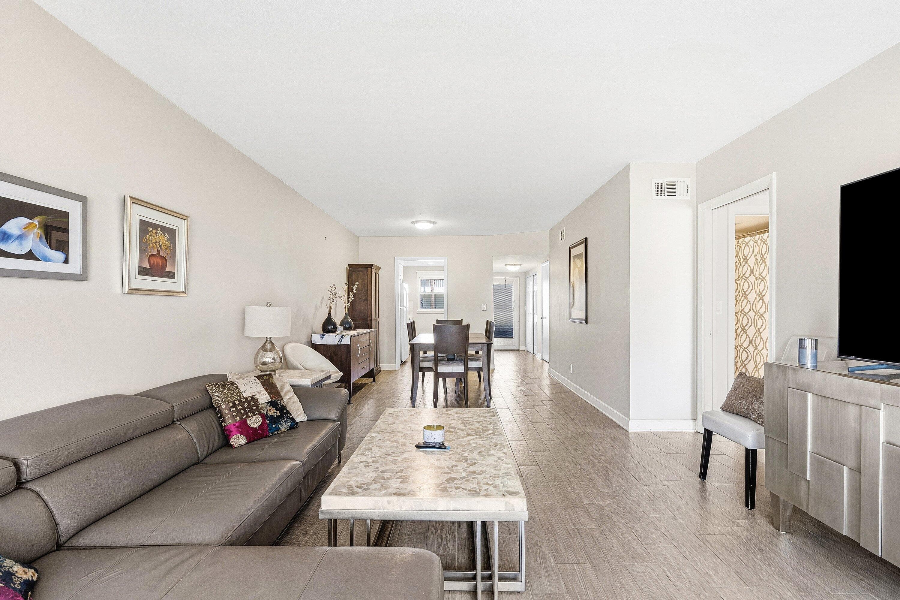 2440 SW 22nd Avenue 703, Delray Beach, FL 33445 — photo 10 of 35