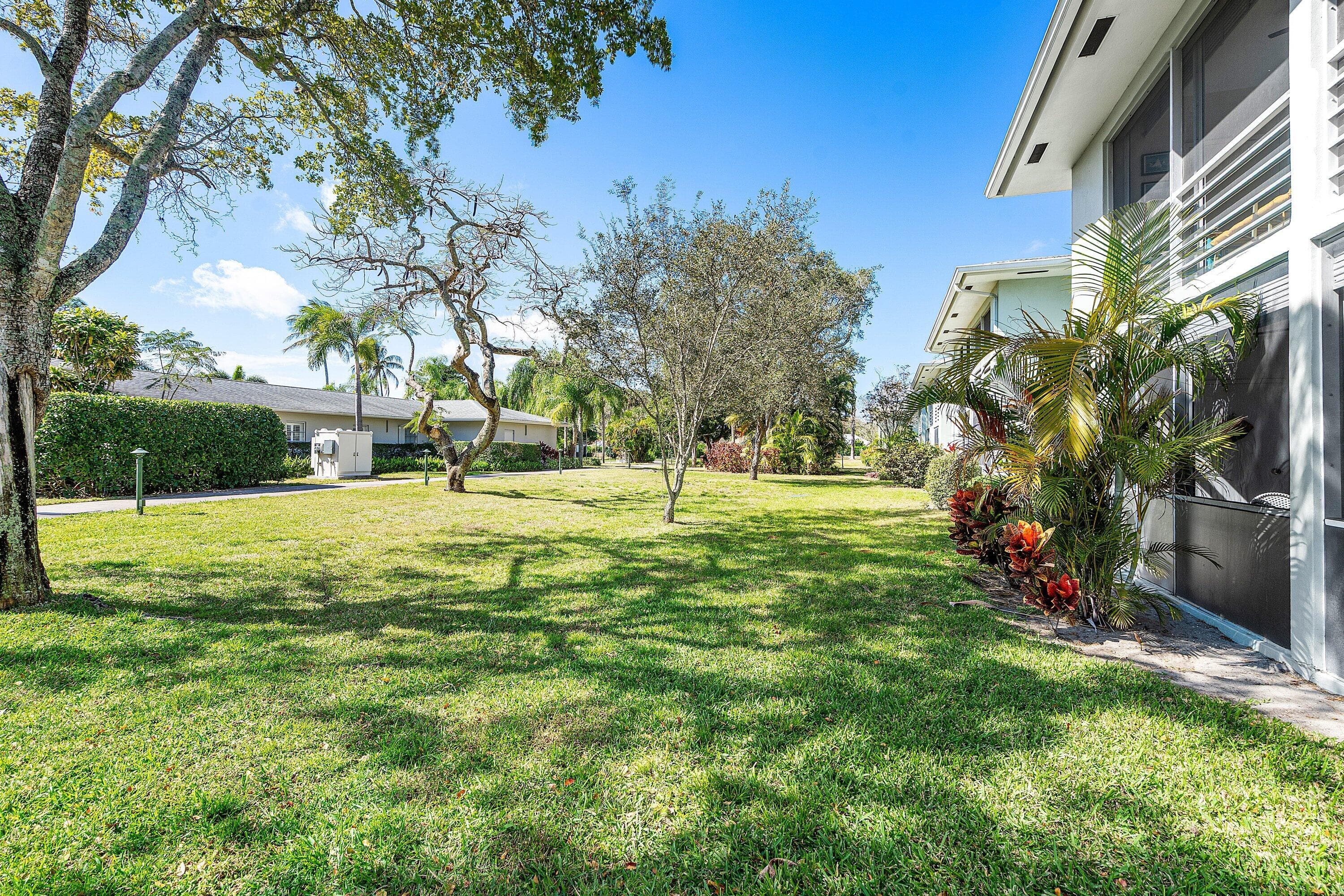2440 SW 22nd Avenue 703, Delray Beach, FL 33445 — photo 30 of 35
