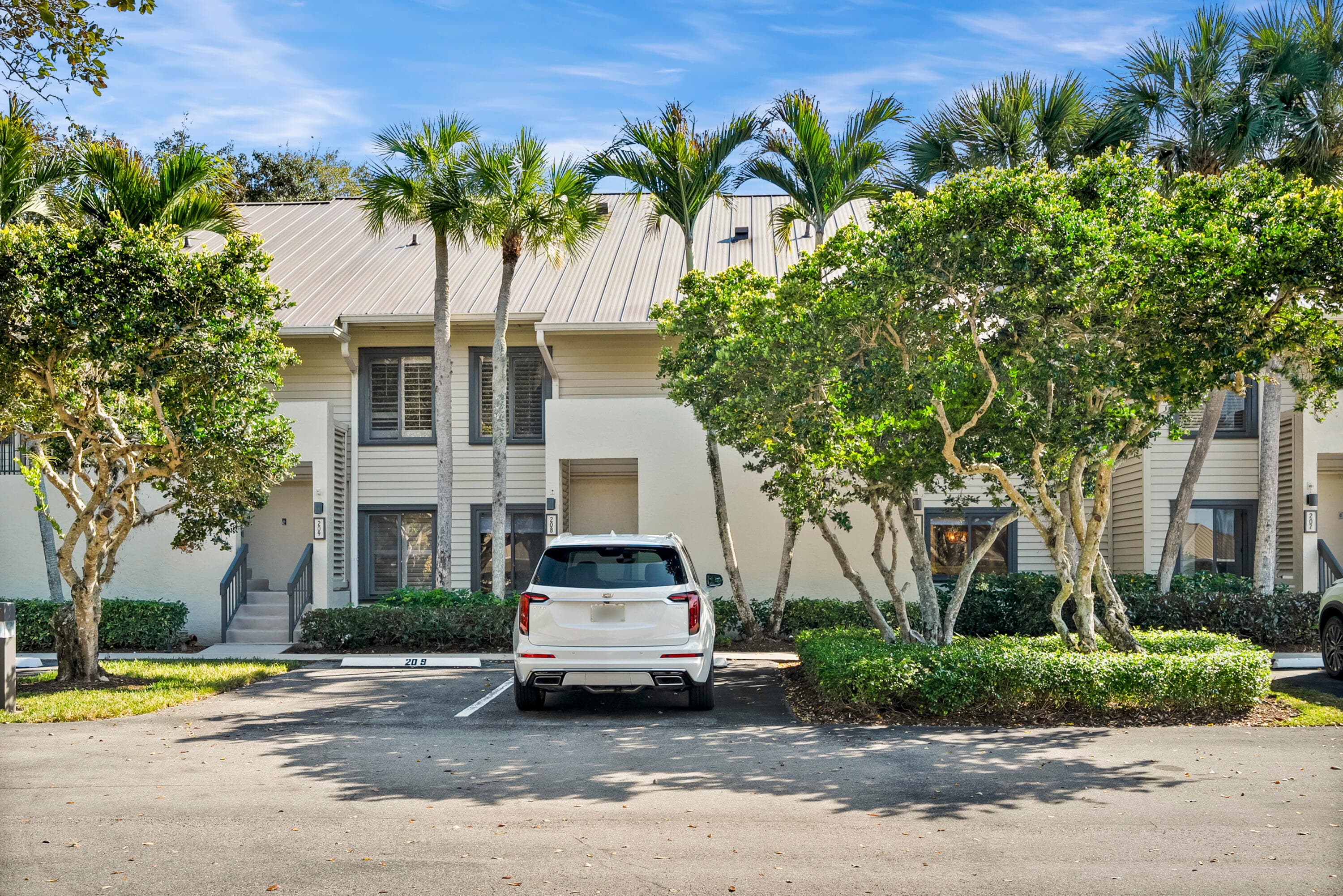 5172 SE Club Way 108, Stuart, FL 34997 — photo 32 of 47