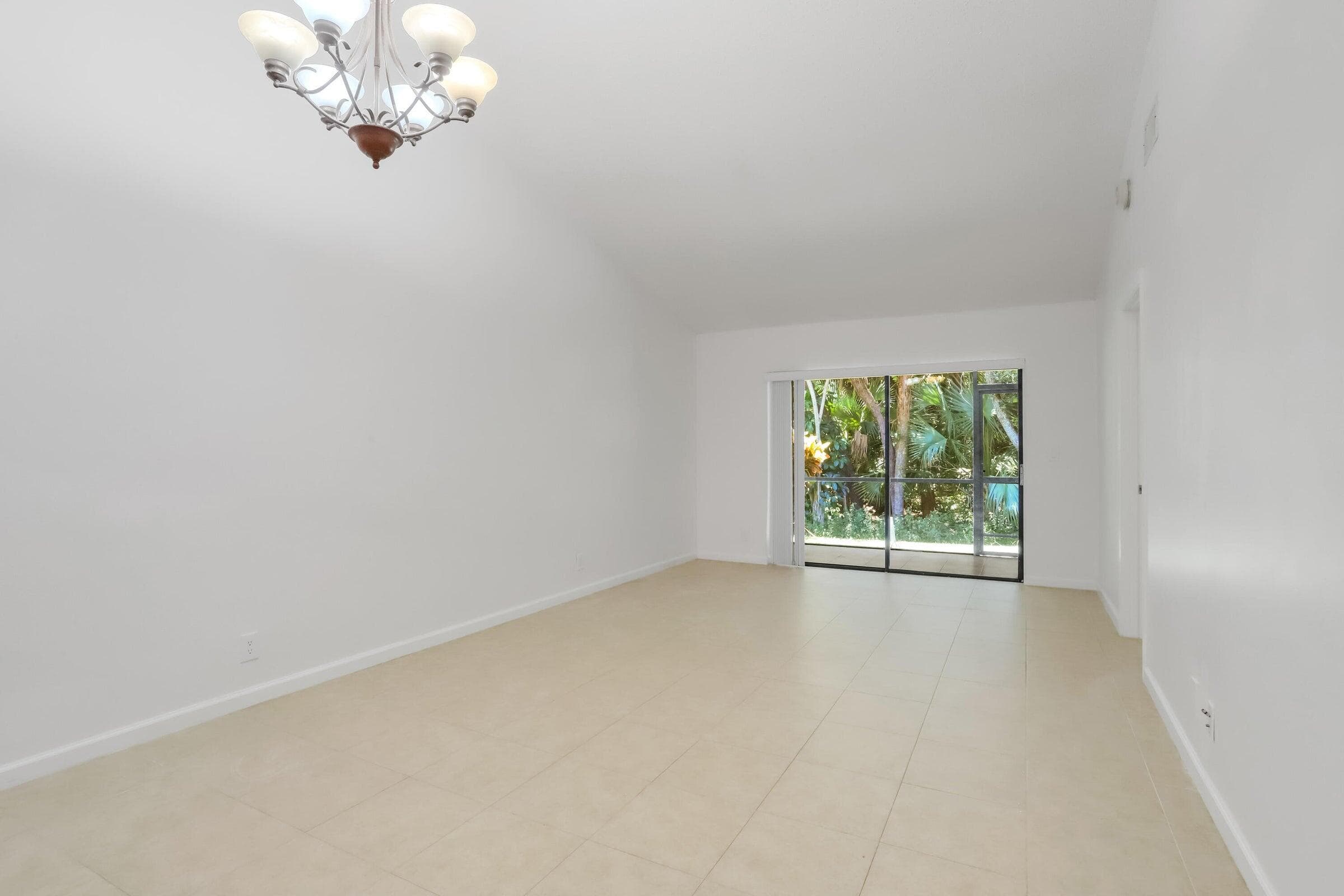 470 Hardwood Place, Boca Raton, FL 33431 — photo 10 of 23