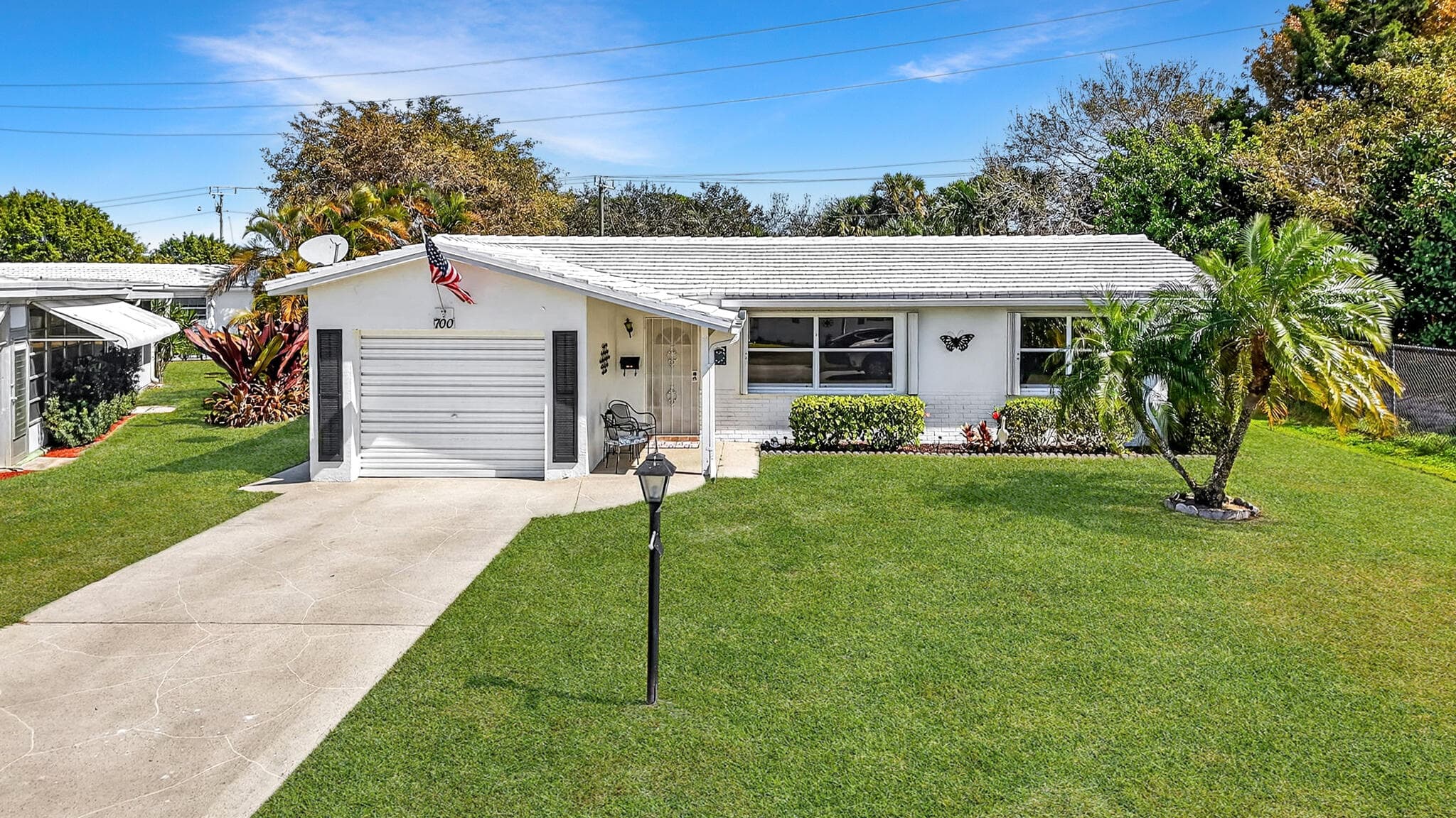 700 Canal Way, Boynton Beach, FL 33426 — photo 2 of 25