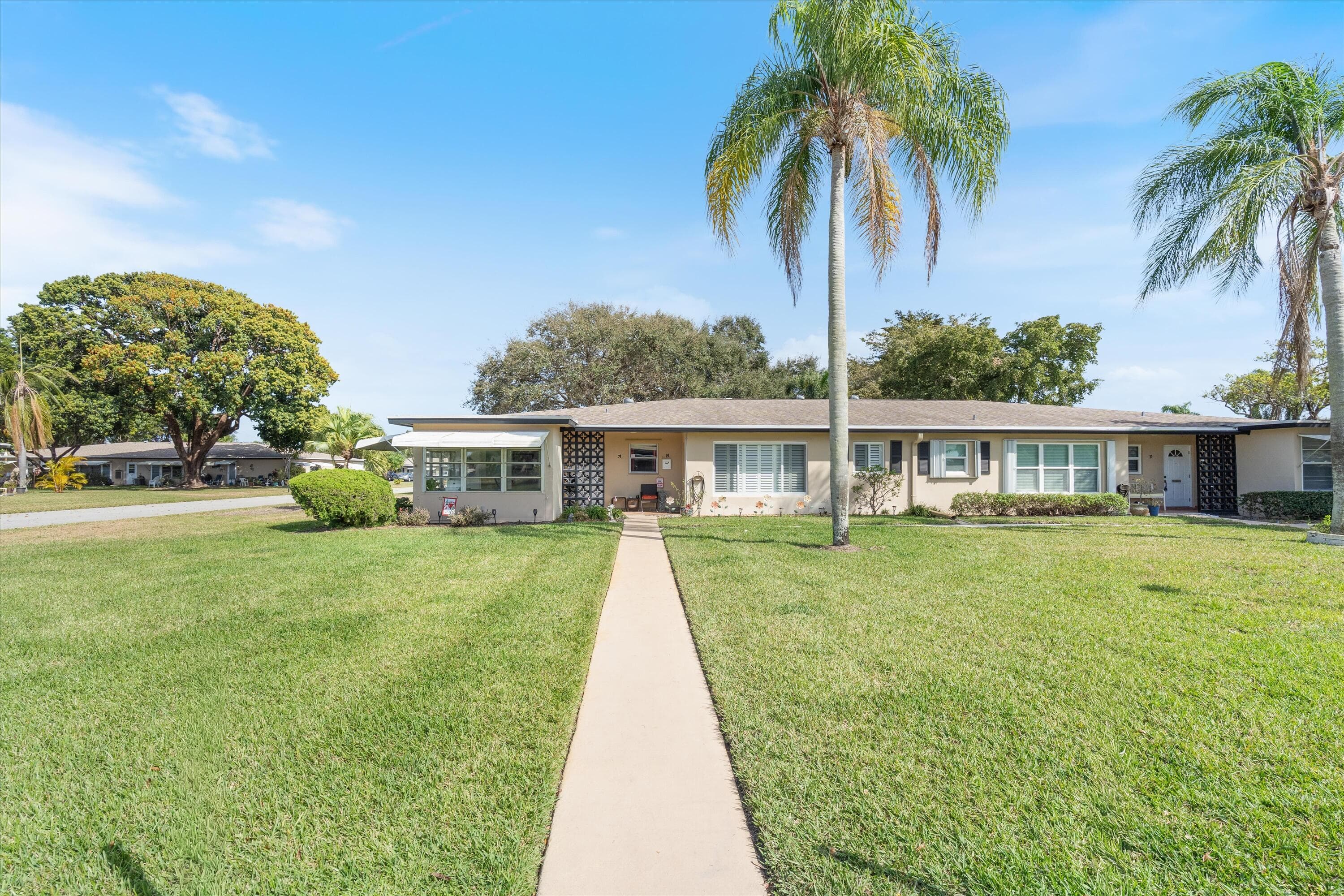 1022 Circle Drive A, Delray Beach, FL 33445 — photo 1 of 25