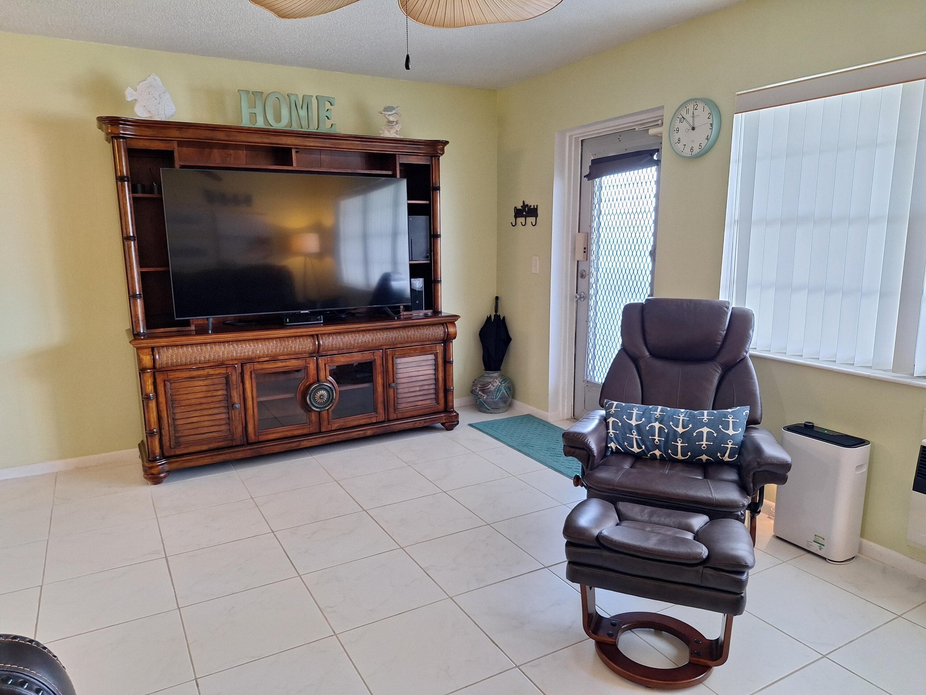 305 Andover L, West Palm Beach, FL 33417 — photo 5 of 28
