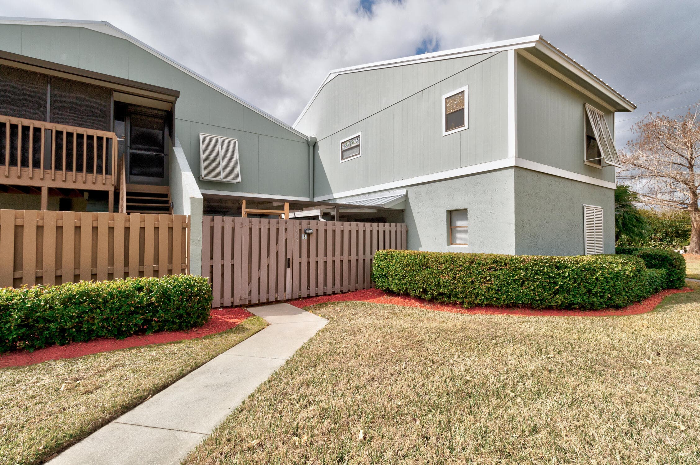 1136 Breezy Way 3b, Sebastian, FL 32958 — photo 1 of 34