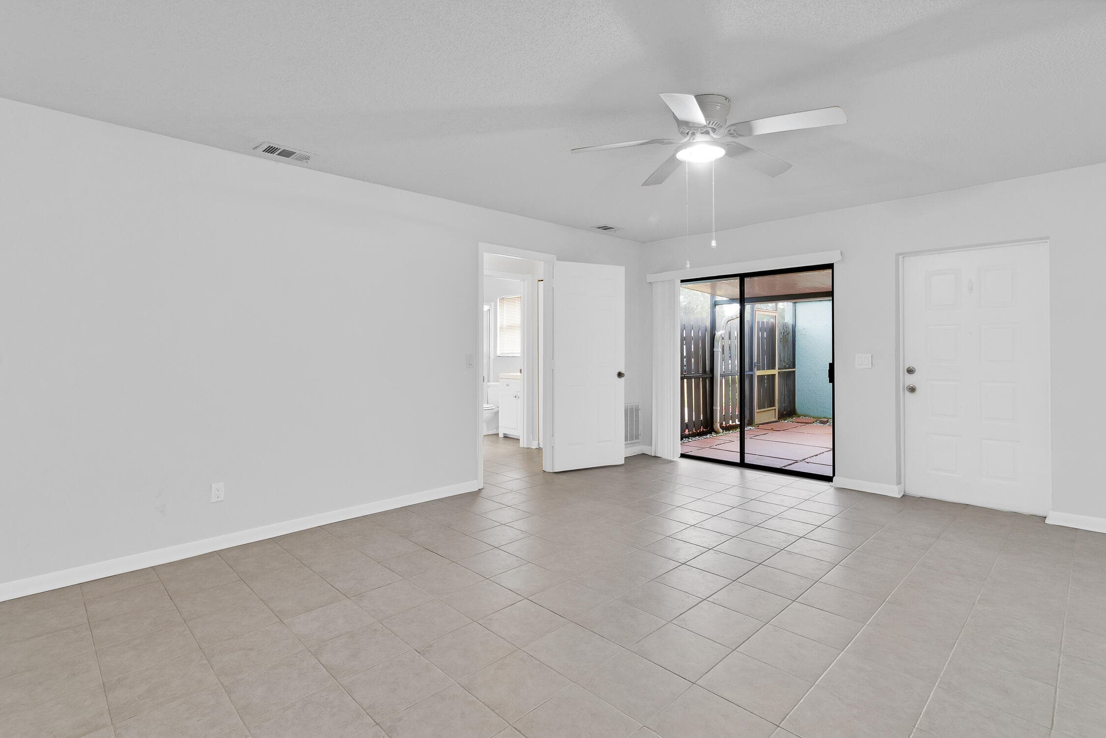 1136 Breezy Way 3b, Sebastian, FL 32958 — photo 5 of 34