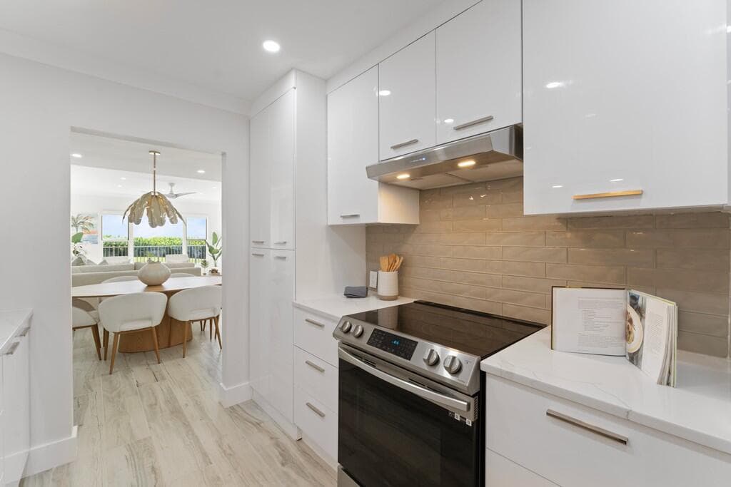 2051 NE Ocean Boulevard C13, Stuart, FL 34996 — photo 35 of 48