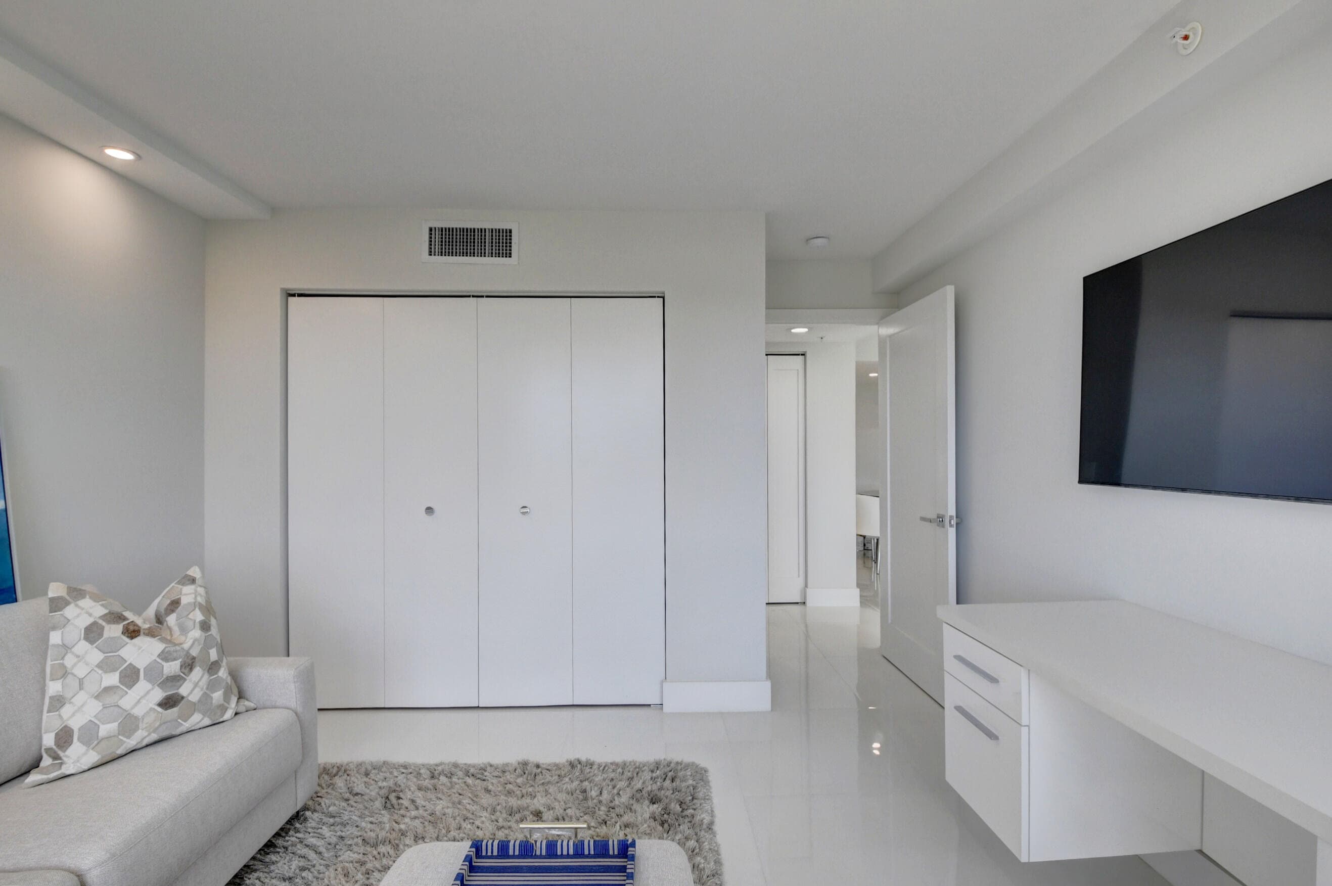 7847 Lakeside Boulevard 1063, Boca Raton, FL 33434 — photo 16 of 40