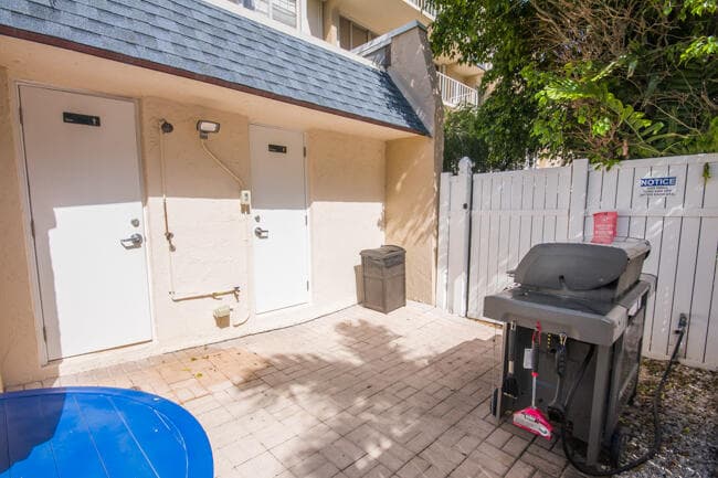 3575 S Ocean Boulevard 408, South Palm Beach, FL 33480 — photo 28 of 30