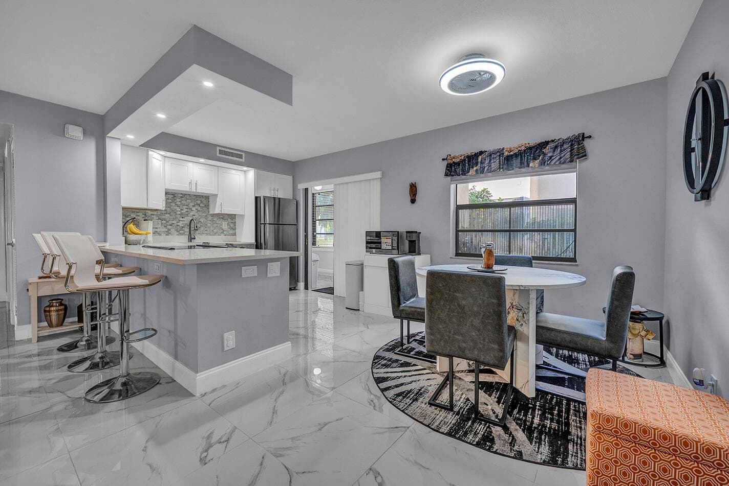 162 Capri D, Delray Beach, FL 33484 — photo 5 of 19