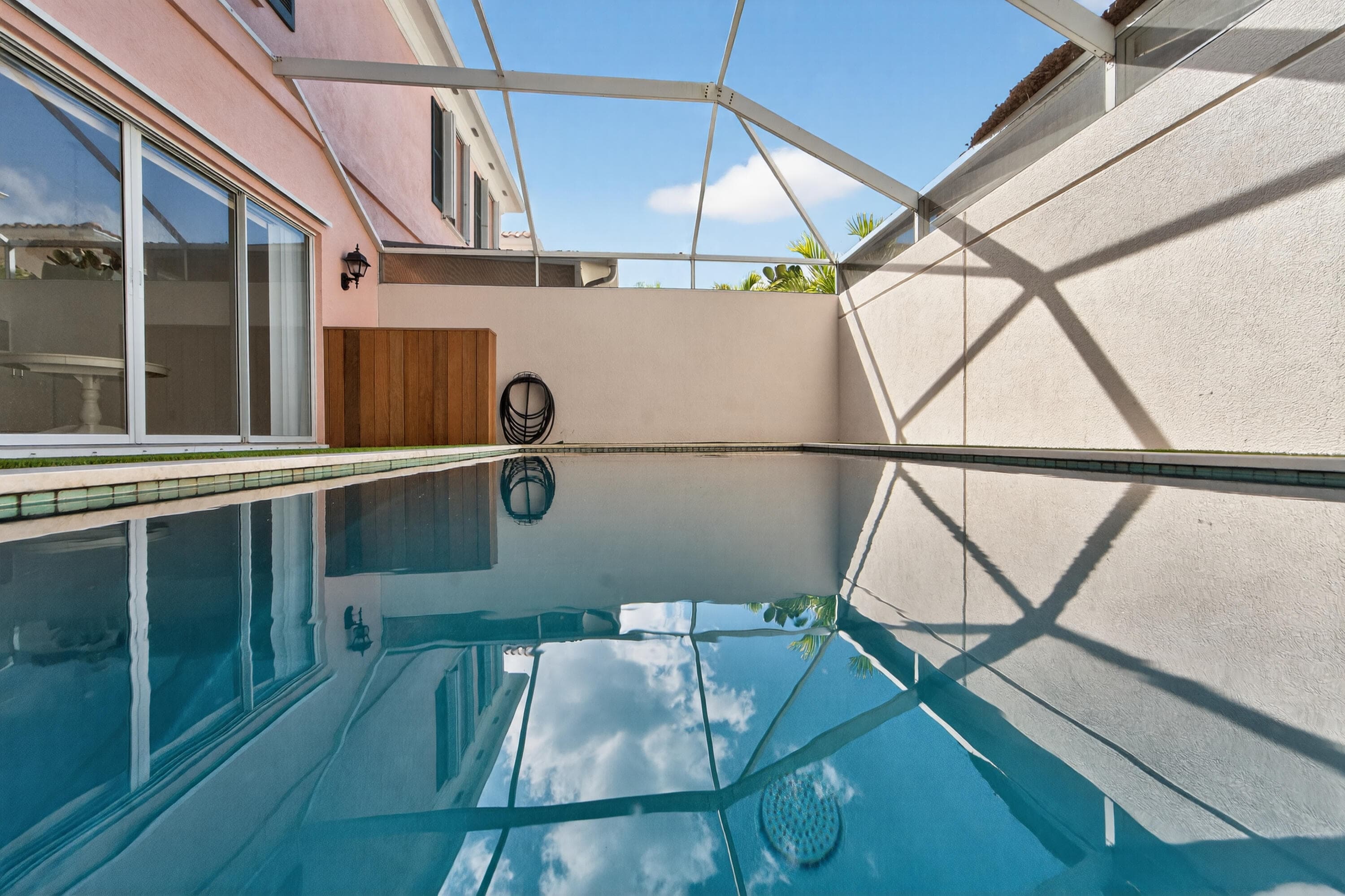 3 Oakland Court, Tequesta, FL 33469 — photo 11 of 48