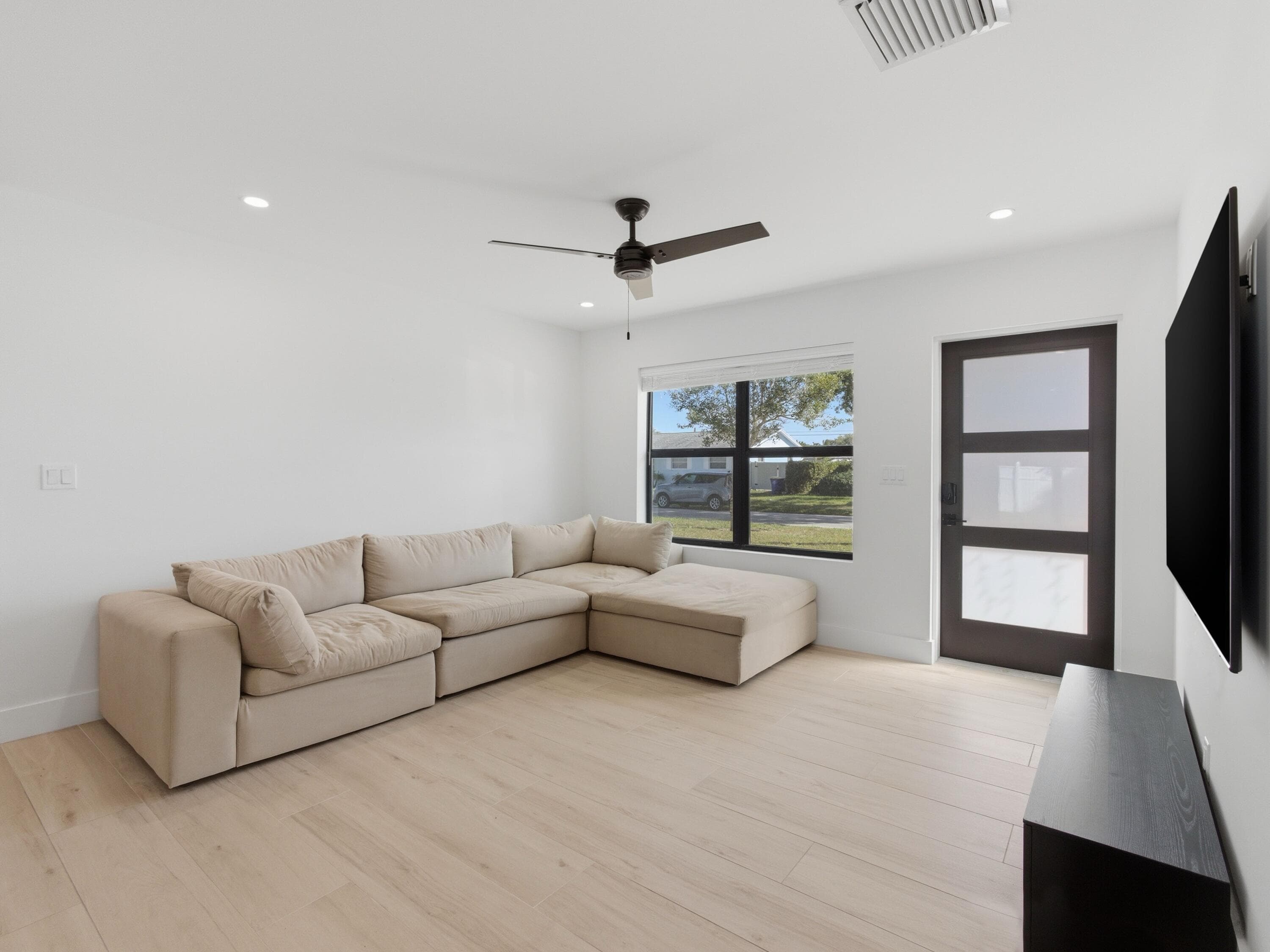 19124 SE Fearnley Drive, Jupiter, FL 33469 — photo 5 of 35