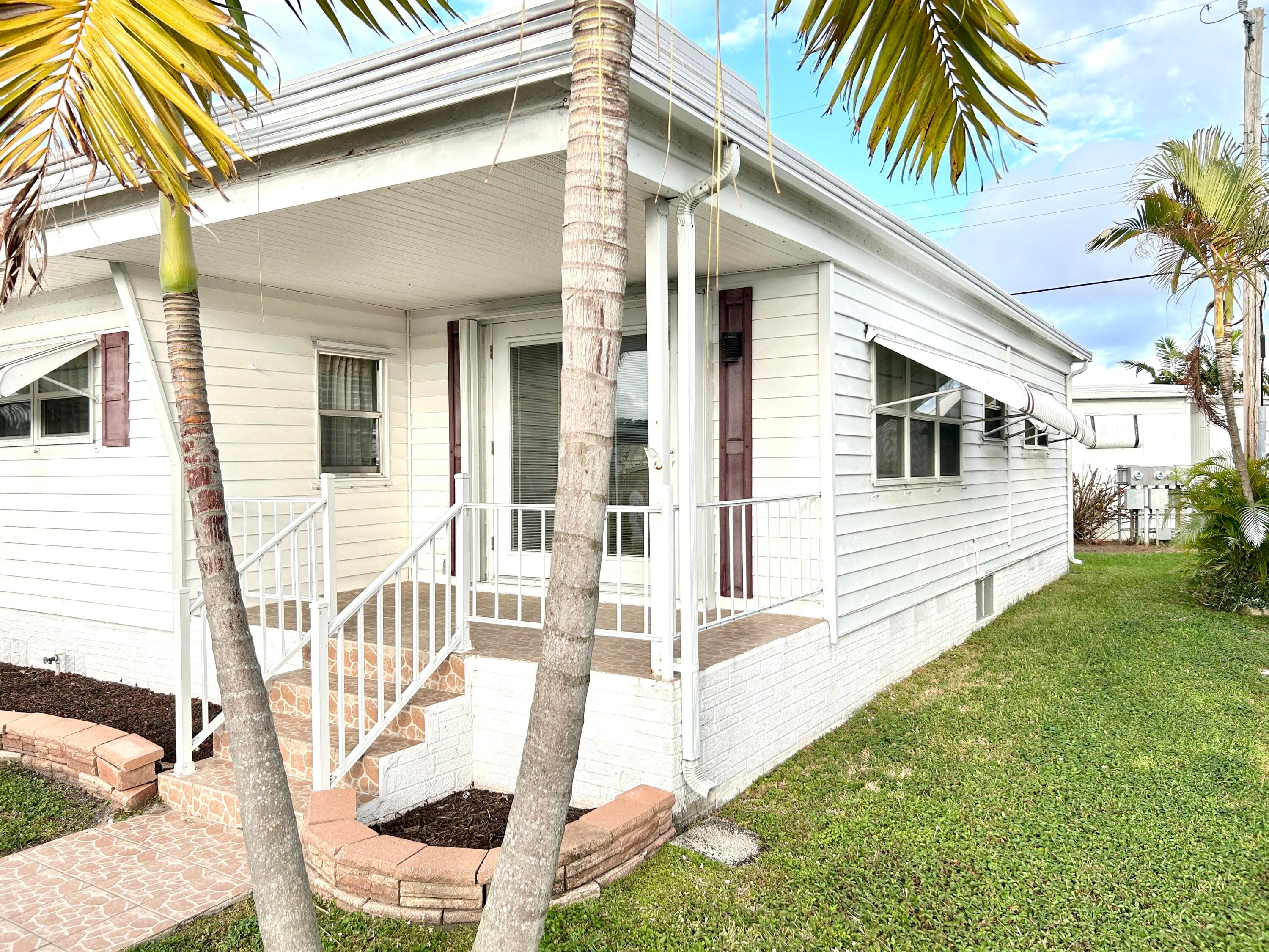 1401 S 33 Road, Hollywood, FL 33021 — photo 2 of 44