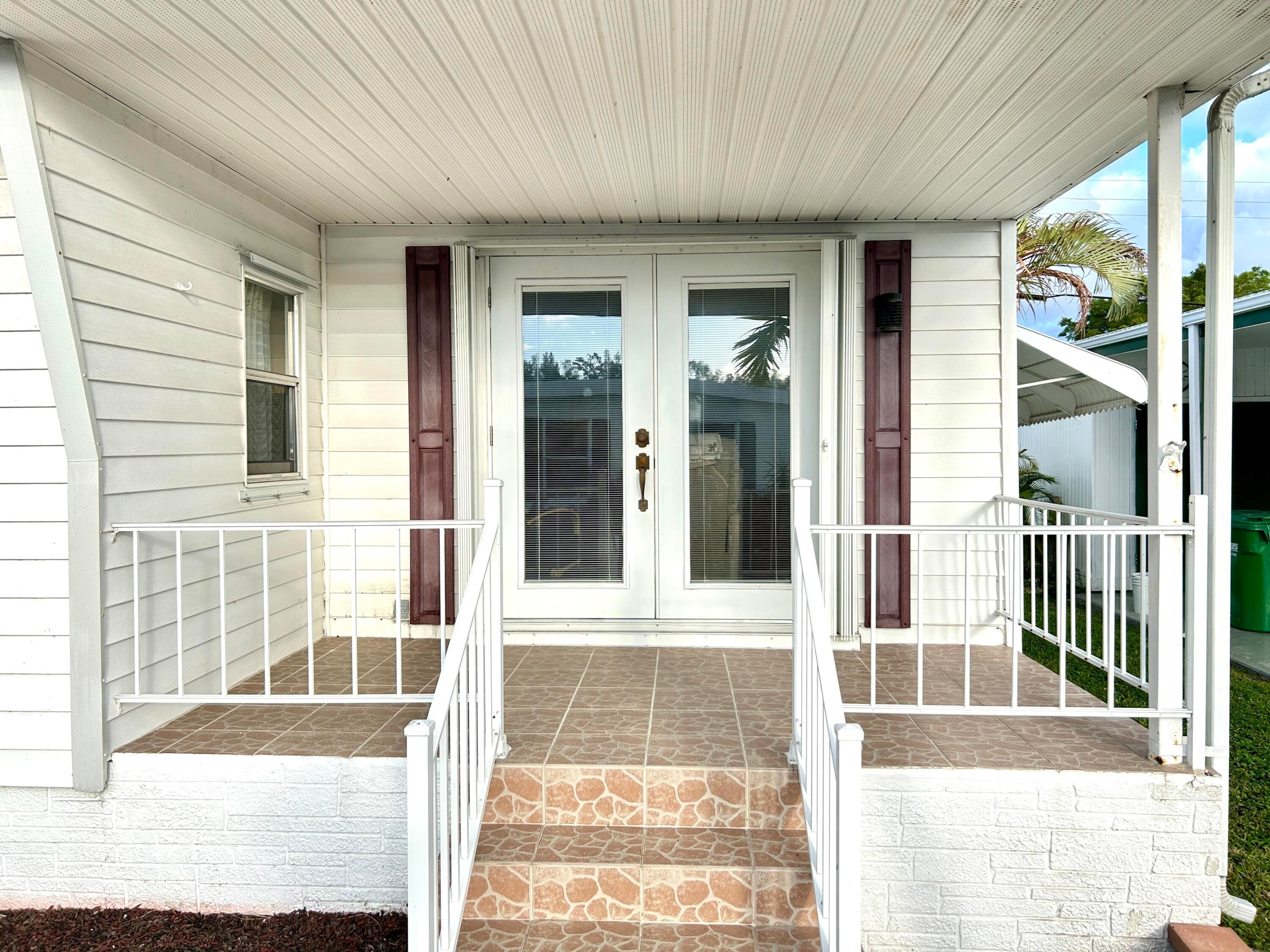 1401 S 33 Road, Hollywood, FL 33021 — photo 4 of 44