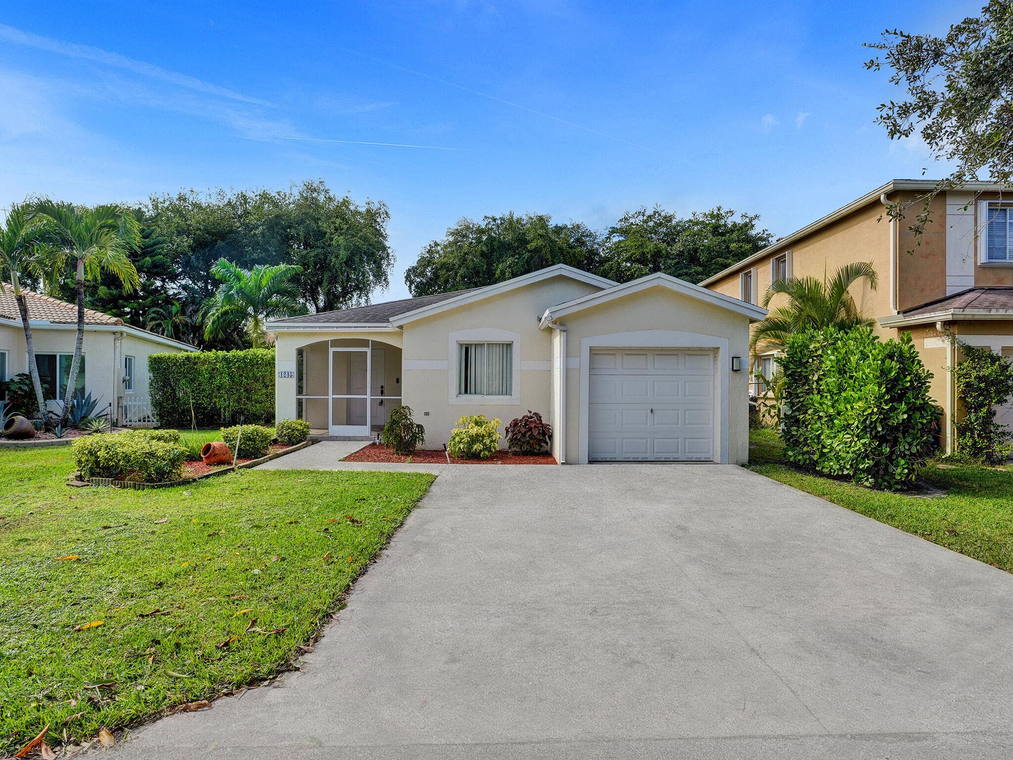 1245 SW 46th Way, Deerfield Beach, FL 33442 — photo 1 of 38