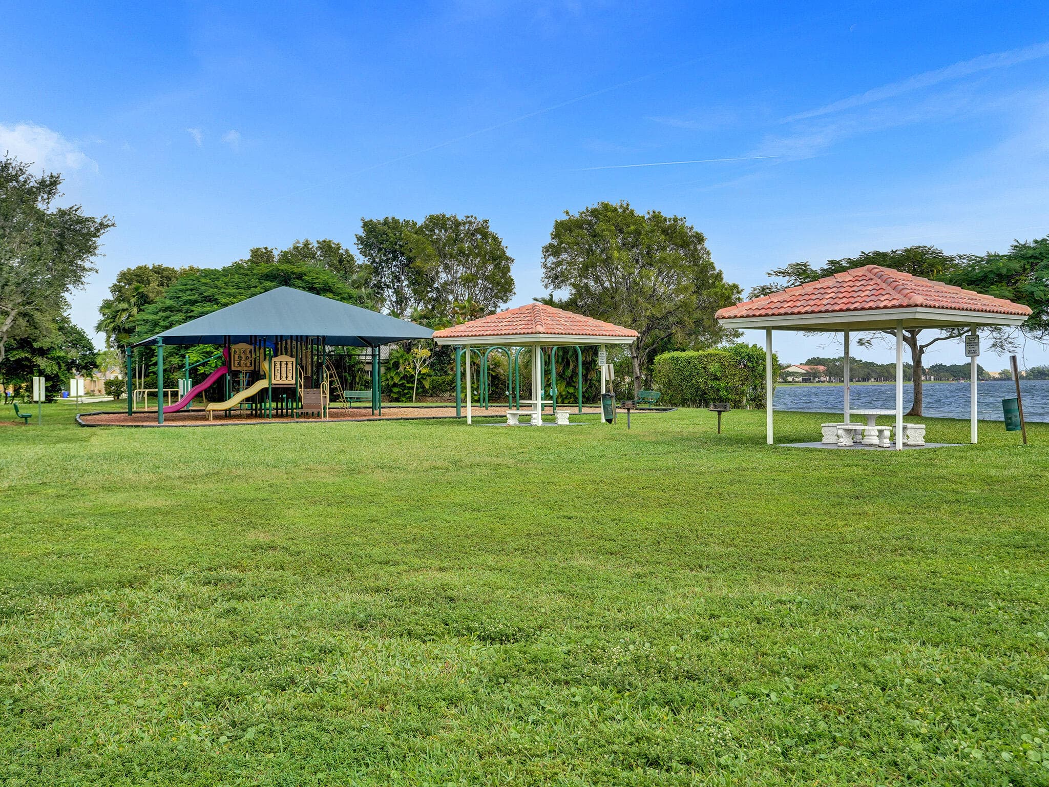 1245 SW 46th Way, Deerfield Beach, FL 33442 — photo 34 of 38
