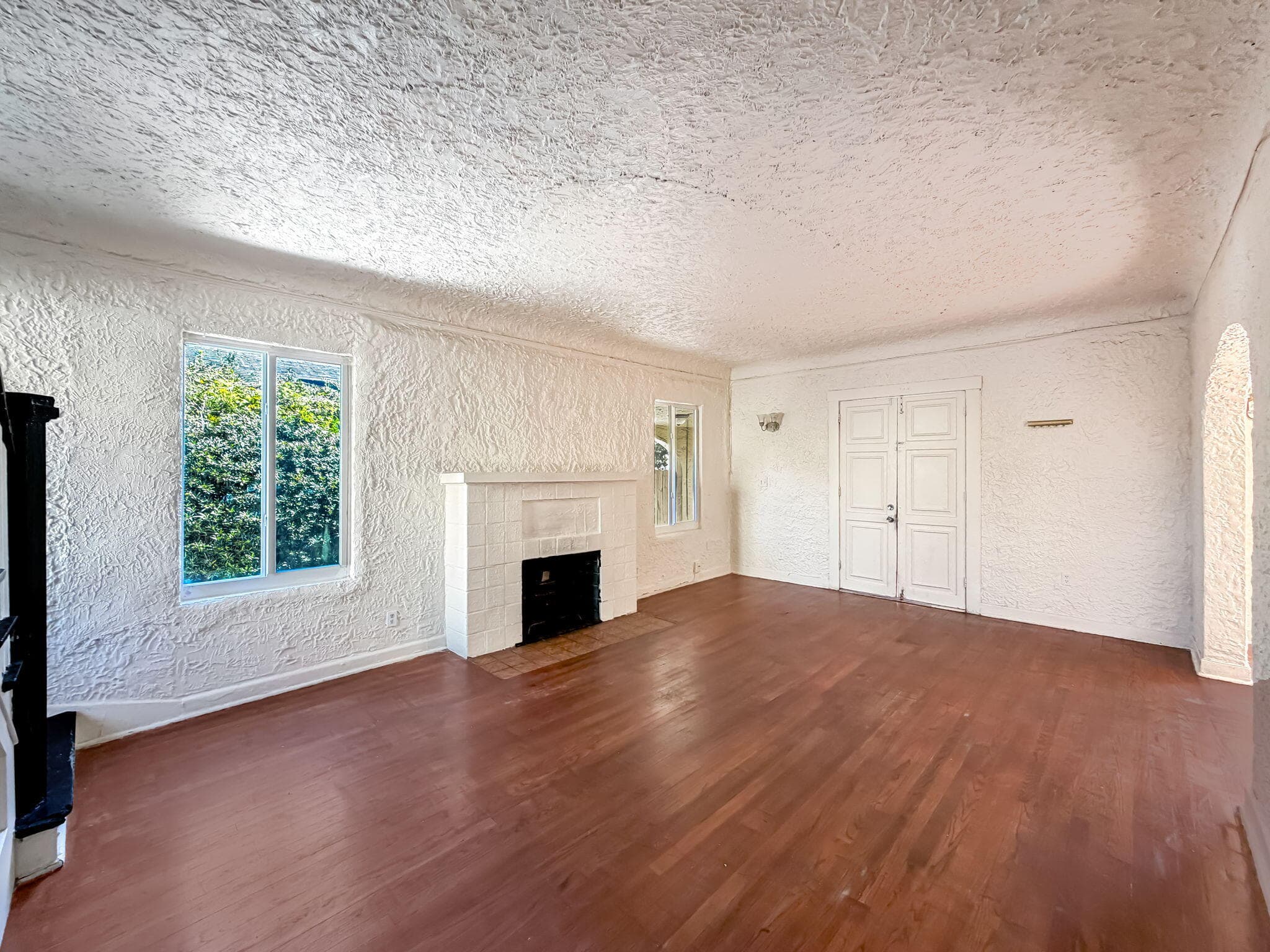 619 30th Street, West Palm Beach, FL 33407 — photo 12 of 57