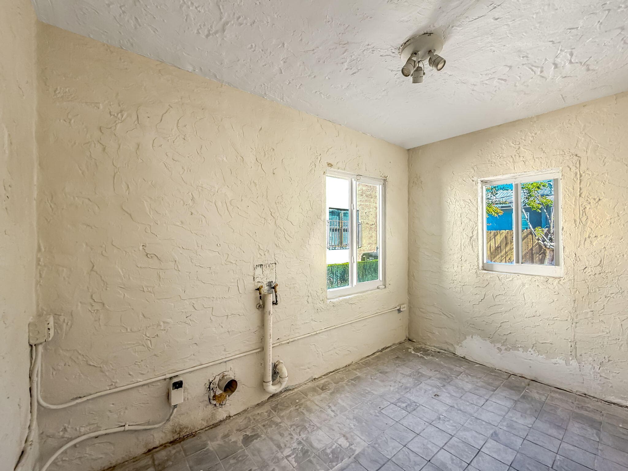 619 30th Street, West Palm Beach, FL 33407 — photo 19 of 57