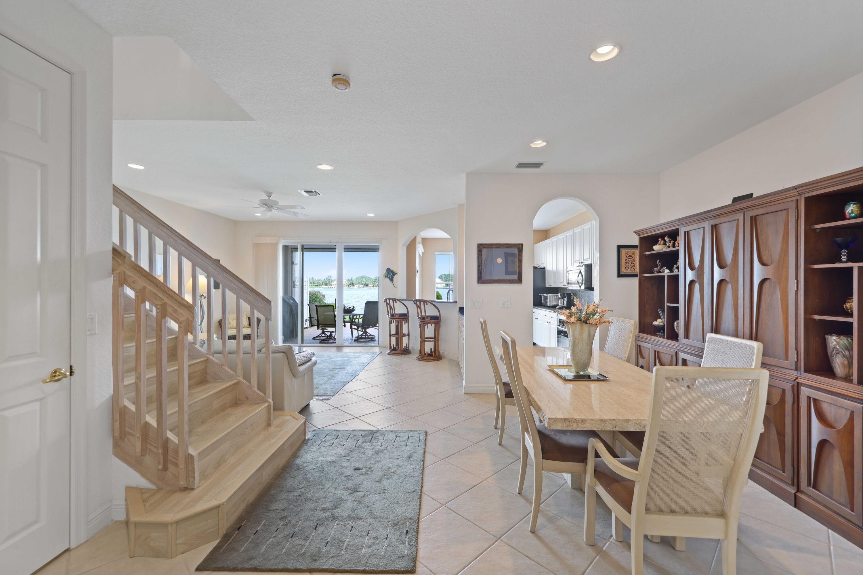 132 Las Brisas Circle, Hypoluxo, FL 33462 — photo 4 of 37
