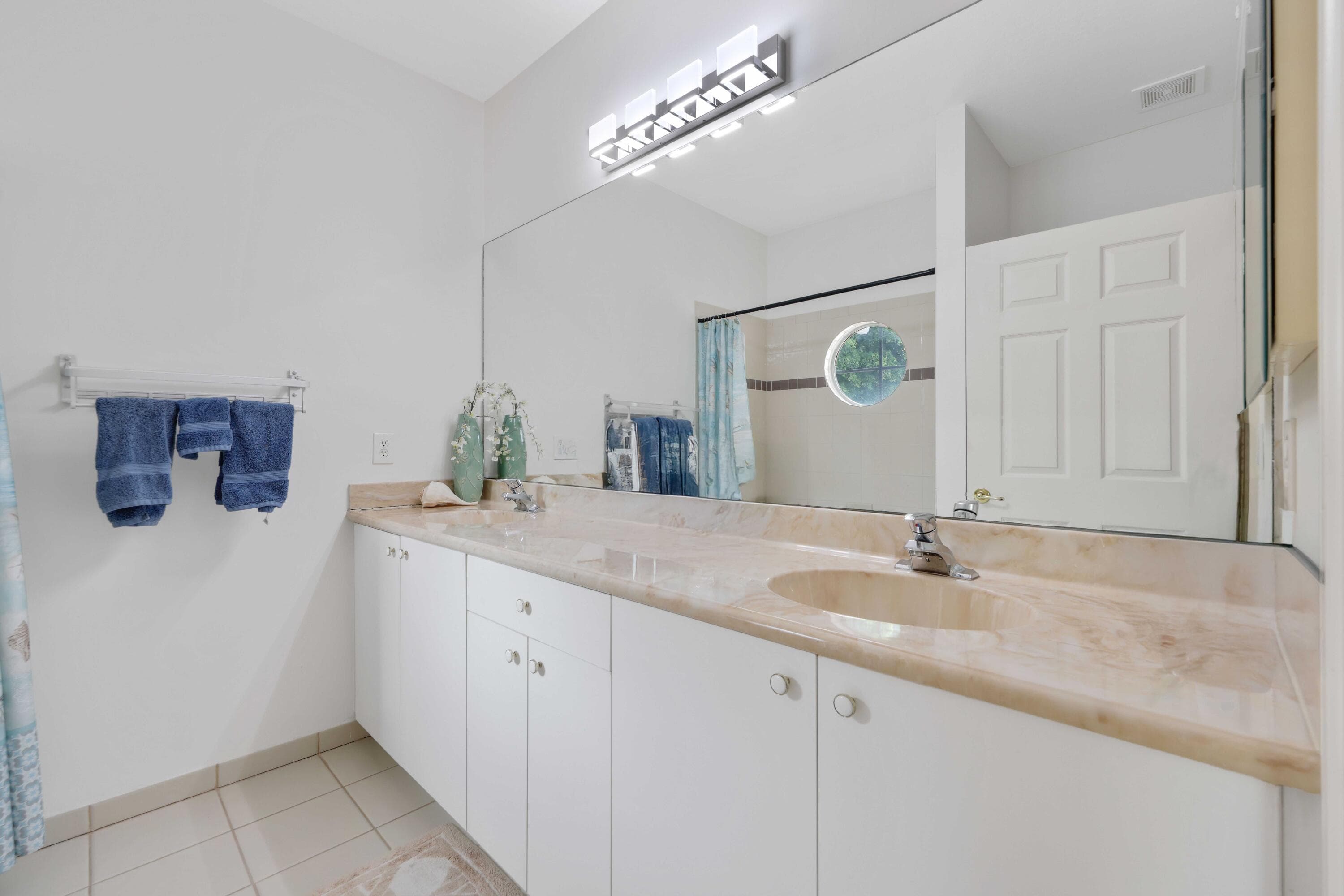 132 Las Brisas Circle, Hypoluxo, FL 33462 — photo 22 of 37