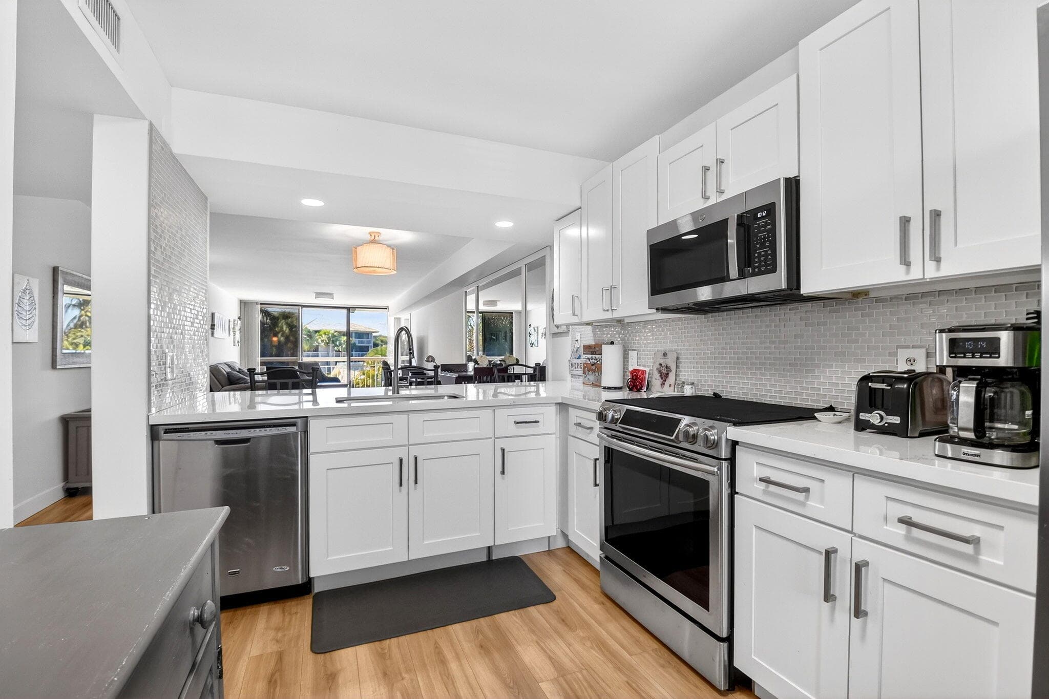 2701 Village Boulevard 303, West Palm Beach, FL 33409 — photo